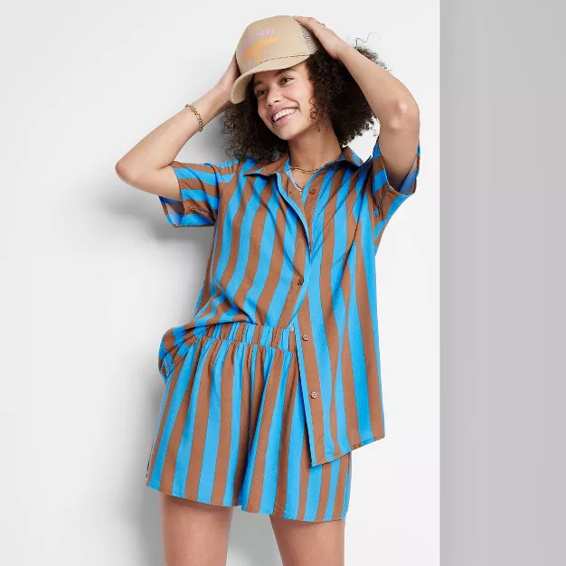 Women's Ascot + Hart Graphic Pull-On Shorts - Striped | Target