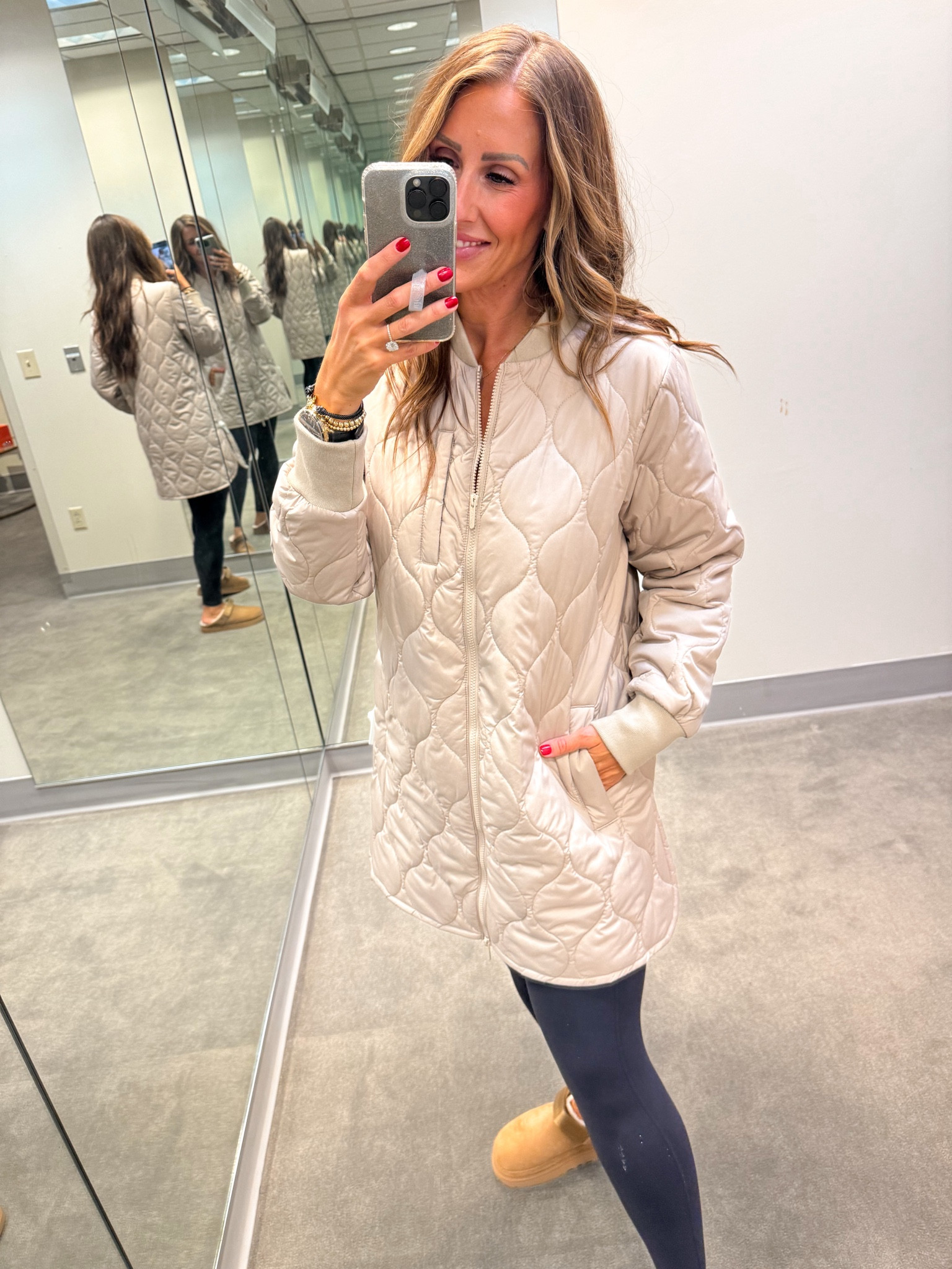 Sz large longline jacket 
Love this quilted jacket for fall 
Uggs run TTS 

#LTKxNSale #LTKOver40 #LTKActive