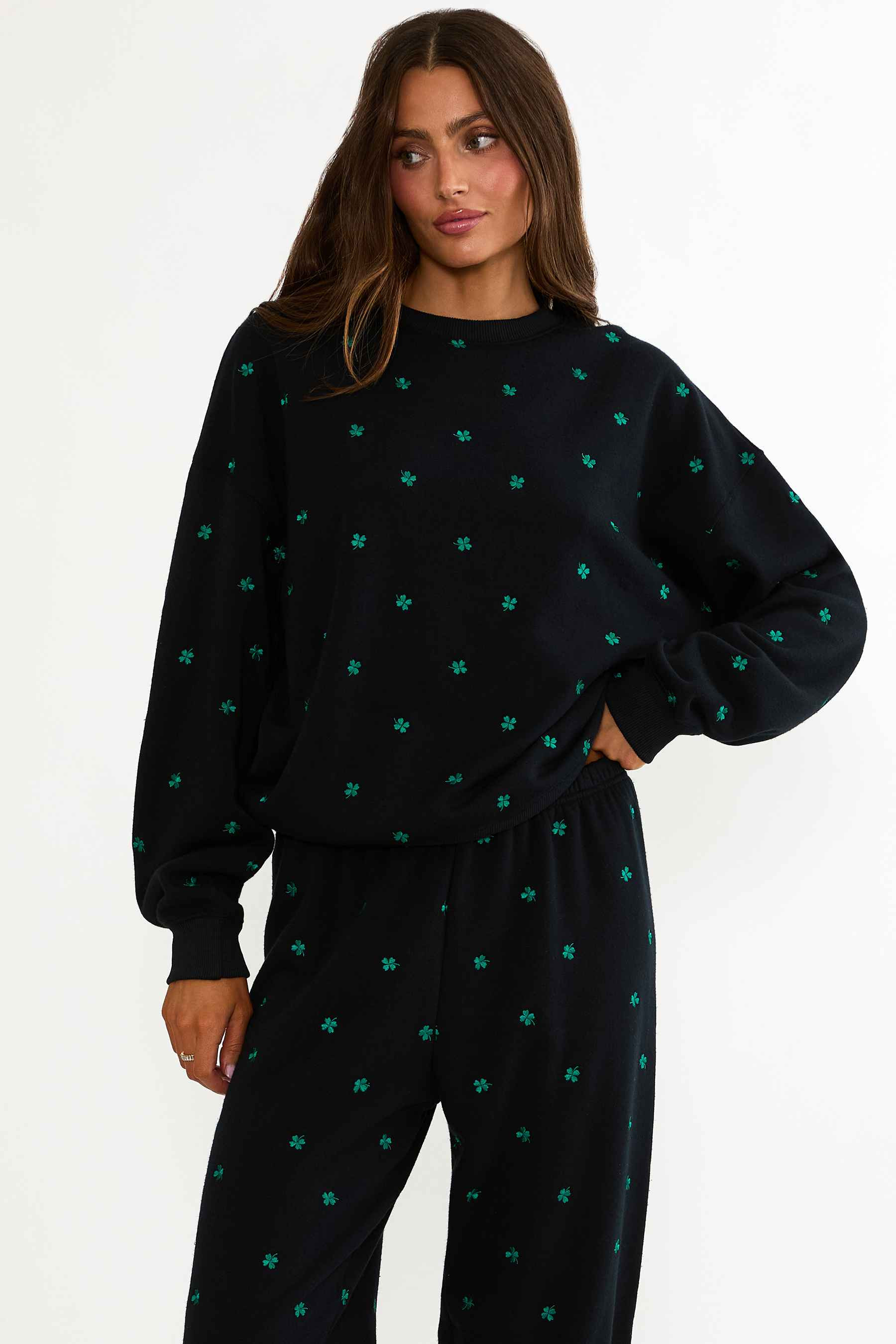 Devyn Sweatshirt Midnight Clover | Black Sweatshirt Embroidered Clover Print | Beach Riot | Beach Riot