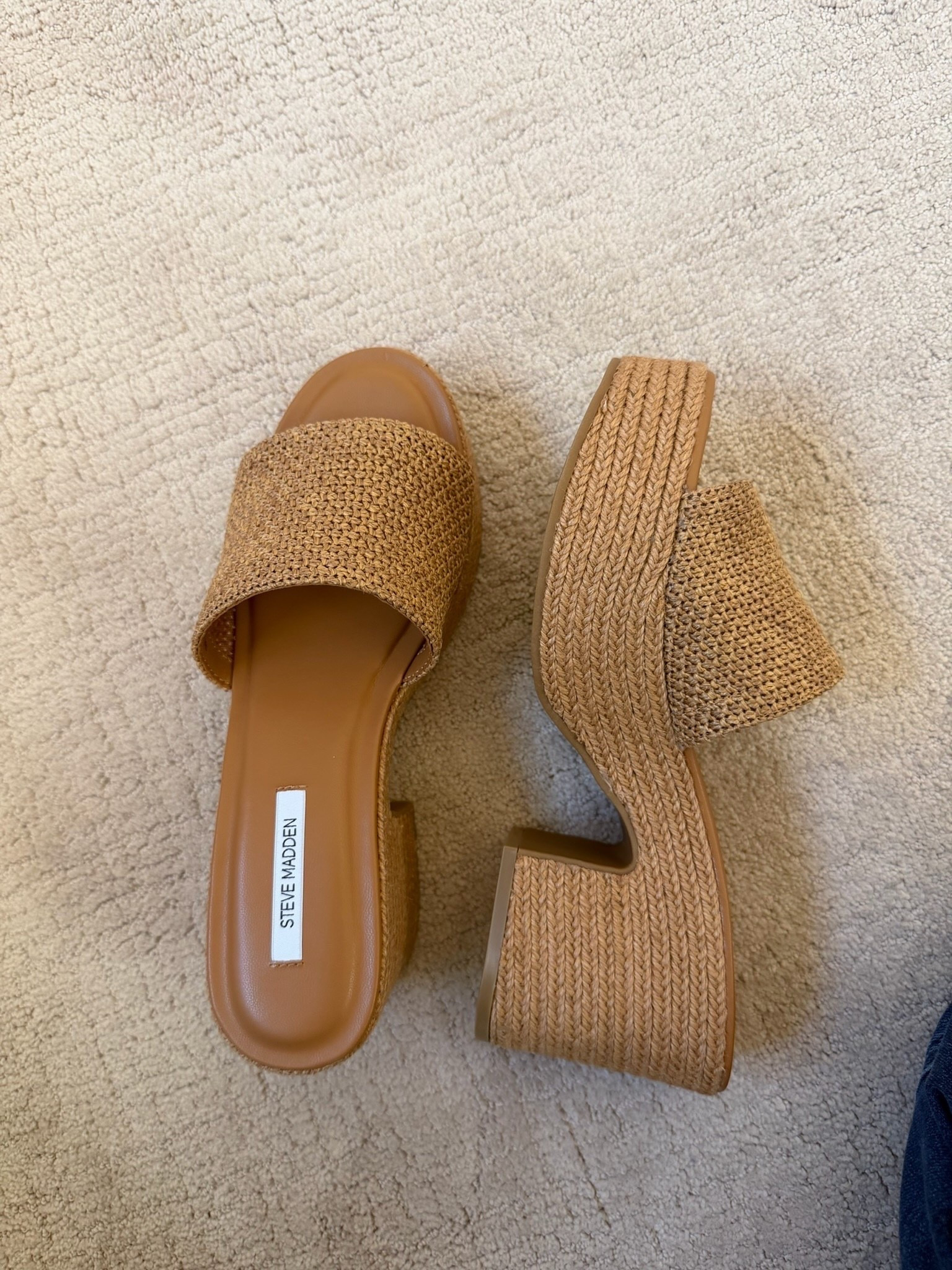 Such good heels for spring and summer that match with almost anything! 🙌🏼