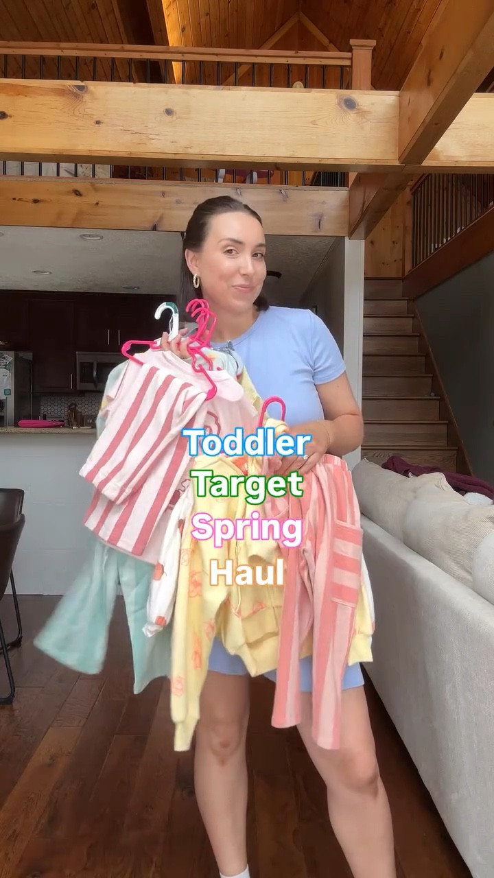 If your toddler/preschooler also has an aversion to jeans, you’re in good company 🤪

Loving these fun Spring colors + comfy cute @Target  finds for my daughter! 🙌🏻 say “WANT” and I’ll send ya the 🔗s!

#target #targetstyle #toddleroutfit #targetkidsstyle #kidsfashion