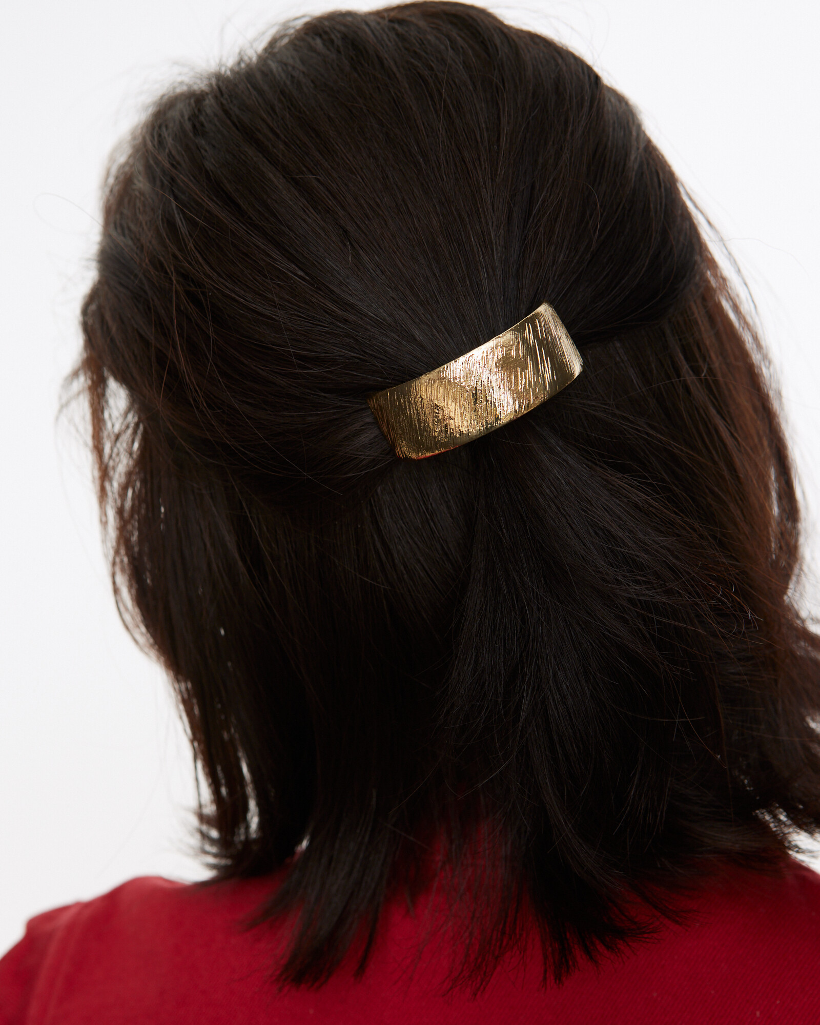 Avelina Textured Gold Curved Barrette Hair Clip | Oliver Bonas | Oliver Bonas (Global)