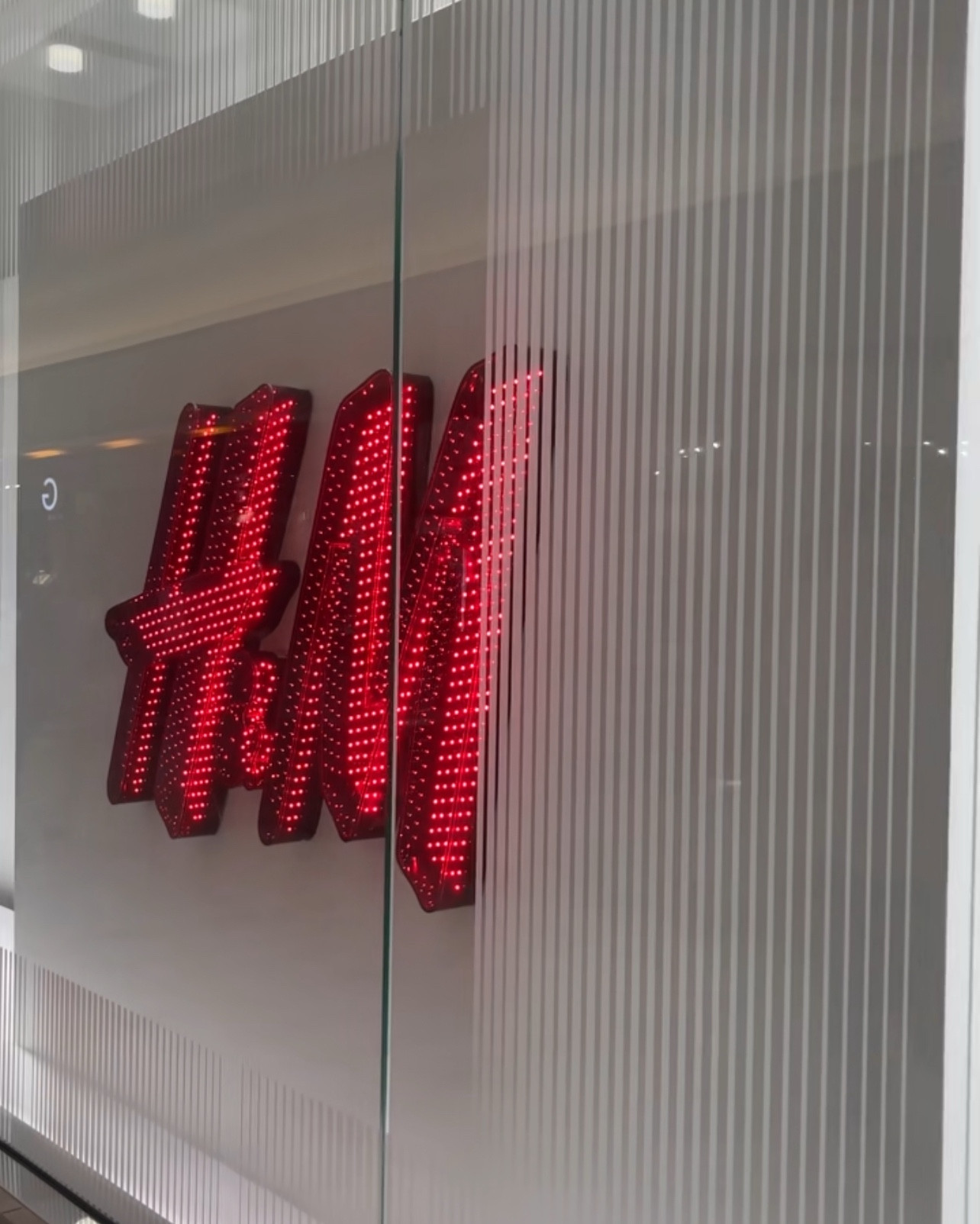 New @hm 🏃‍♀️‍➡️ sizes limited! 

#LTKFindsUnder100 #LTKShoeCrush #LTKFindsUnder50