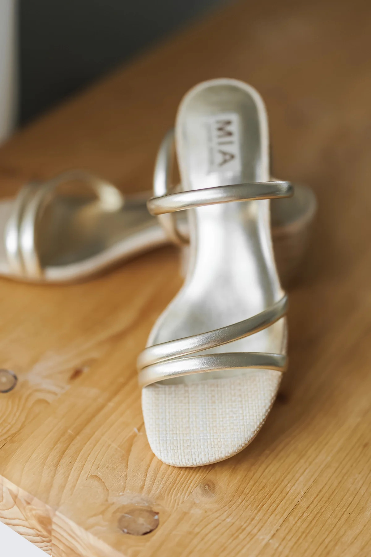 MIA: Inara Sandal - Gold | Landry Kate