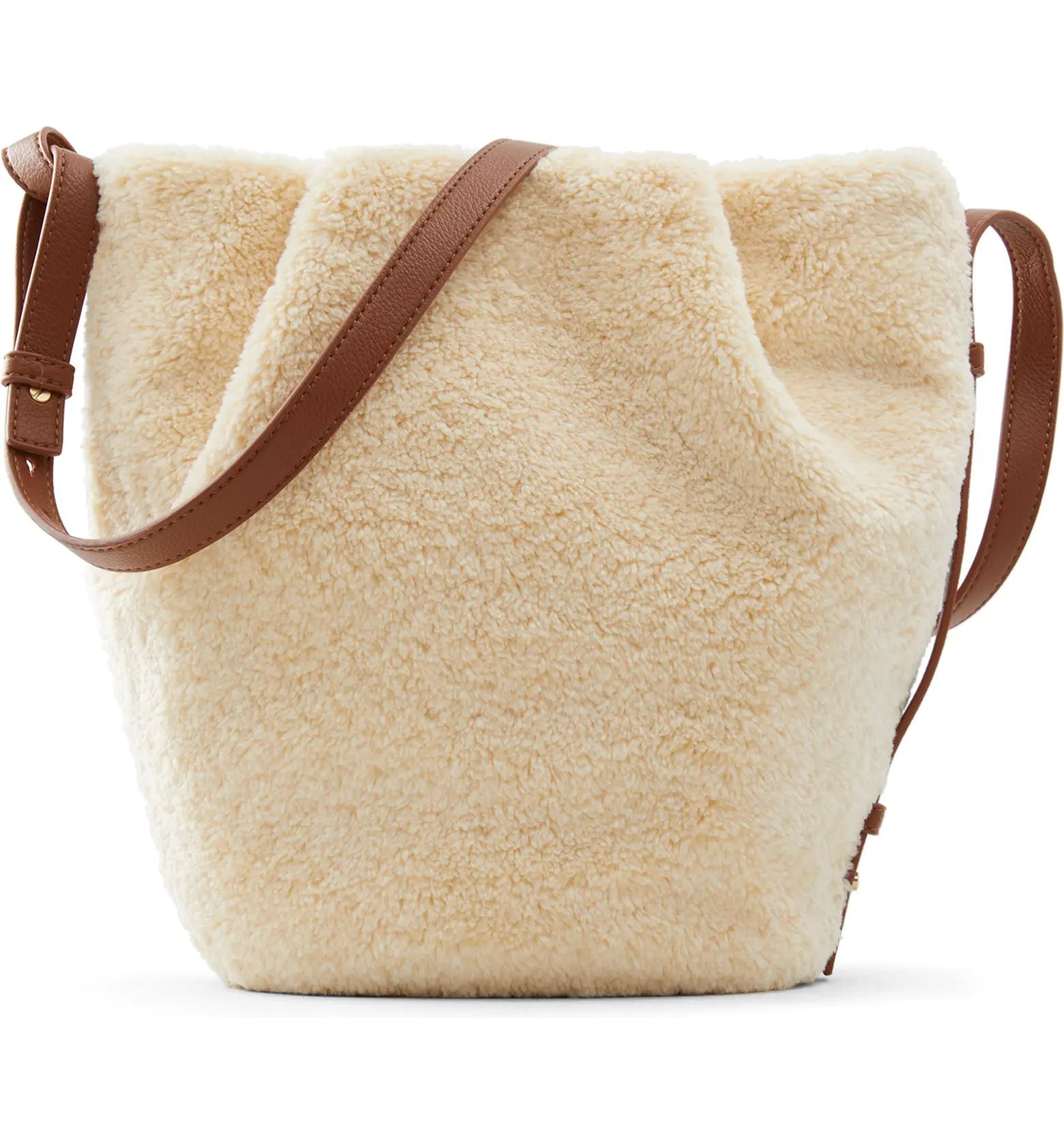 Who What Wear Amelia Faux Shearling Bucket Bag | Nordstrom | Nordstrom