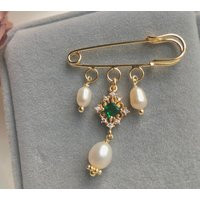 High Quality Luster Freshwater Baroque Pearl Safety Pin Brooch.dangle Zircon Brooch.18K Gold Plated Genuine Pin. Bridesmaid Gift | Etsy (UK)