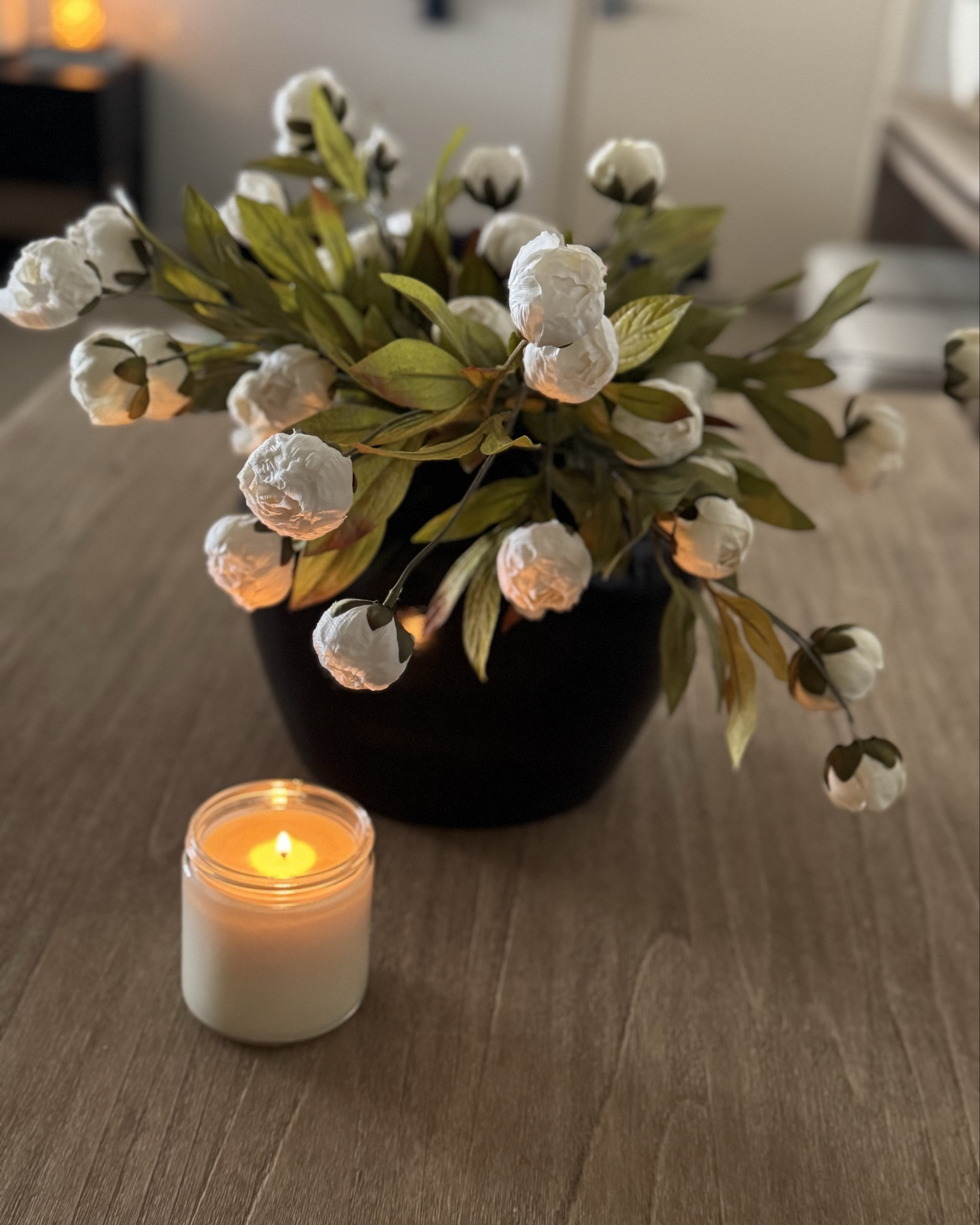 Spring florals, peony stems, sage stems, hydrangea stems, gray vase, charcoal vase, spring florals, faux florals, dried eucalyptus, dried florals, white vase, dresser styling, spring decor


#LTKSaleAlert #LTKHome #LTKSeasonal