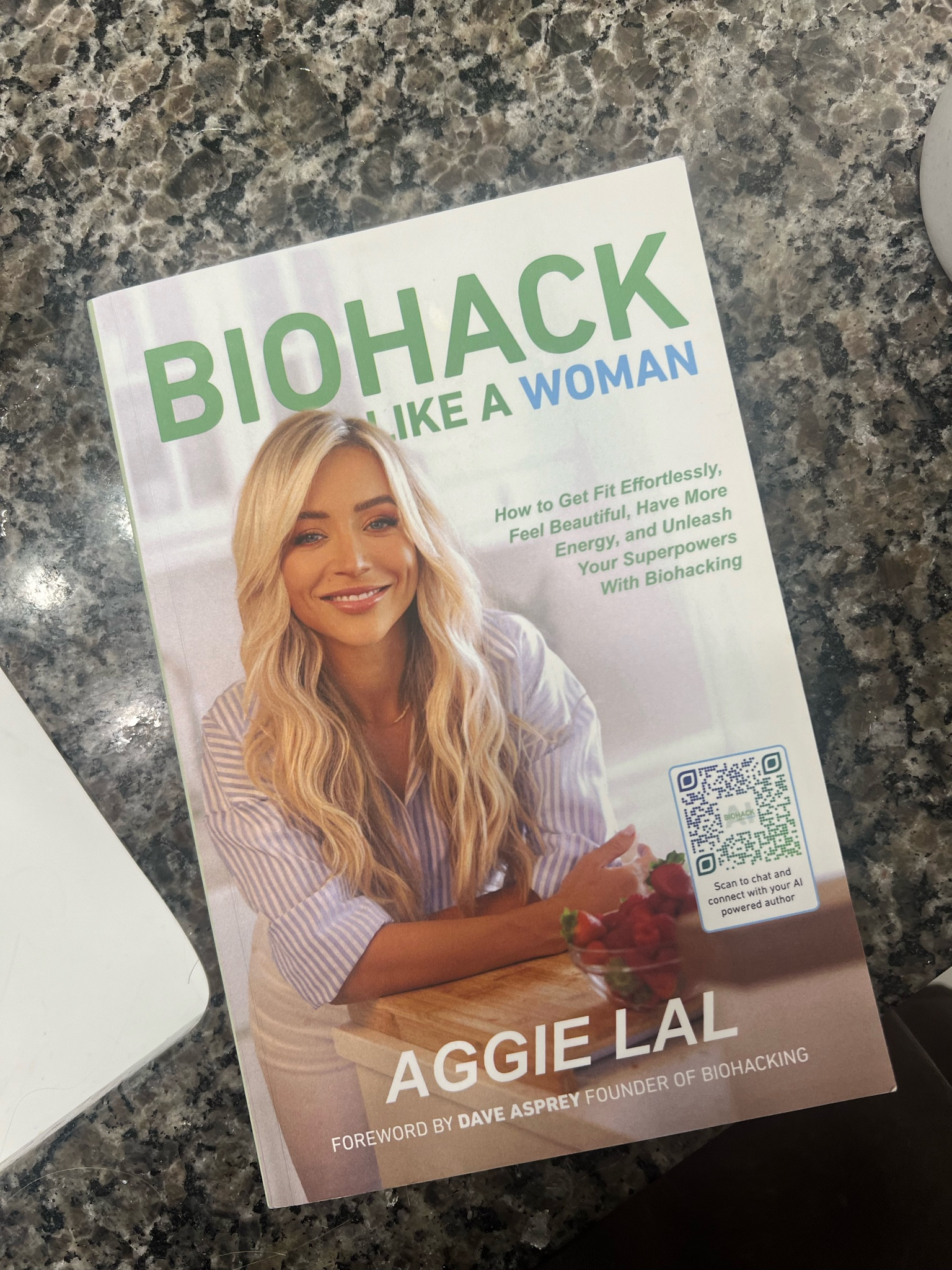 Books on your cycle and weight loss. 

#LTKMostLoved #LTKfindsunder50 #LTKbeauty