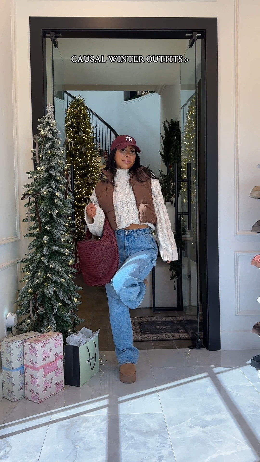 Casual winter outfit inspo

Mom outfit 
Denim jeans 
Outfit inspo 
Fall outfit 
Winter outfit 
Uggs 
Casual outfit 

#LTKHoliday #LTKPetite #LTKFindsUnder100