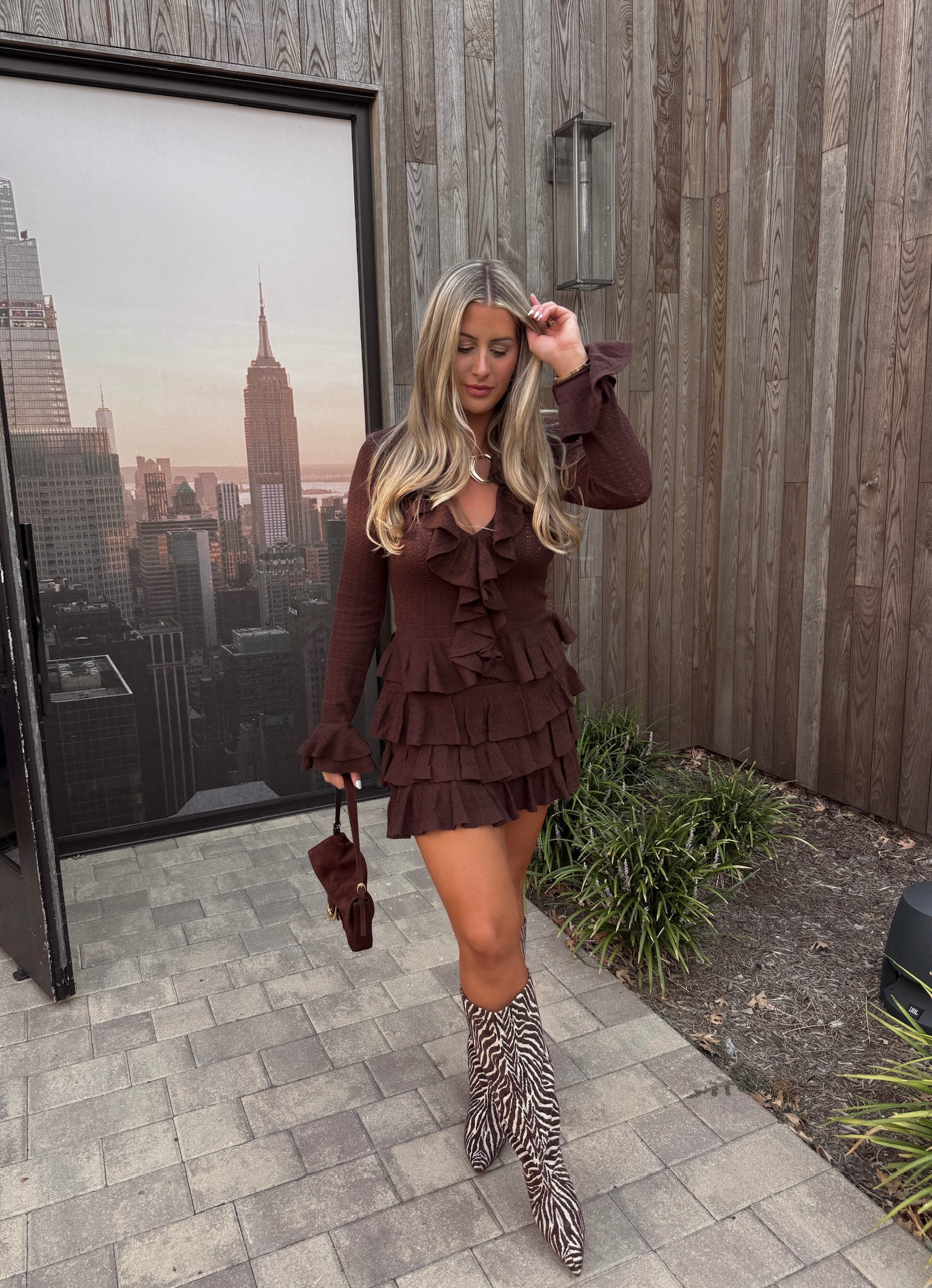 The perfect fall combo🤎 Chocolate brown + a little zebra moment!!





fall outfit, fall outfit inspo, date night outfits, brown outfit, chocolate brown, ruffle dress, zebra boots, fall boots, fall fashion, women’s fall style, sidneymarieduke 

 #LTKootd #LTKSeasonal