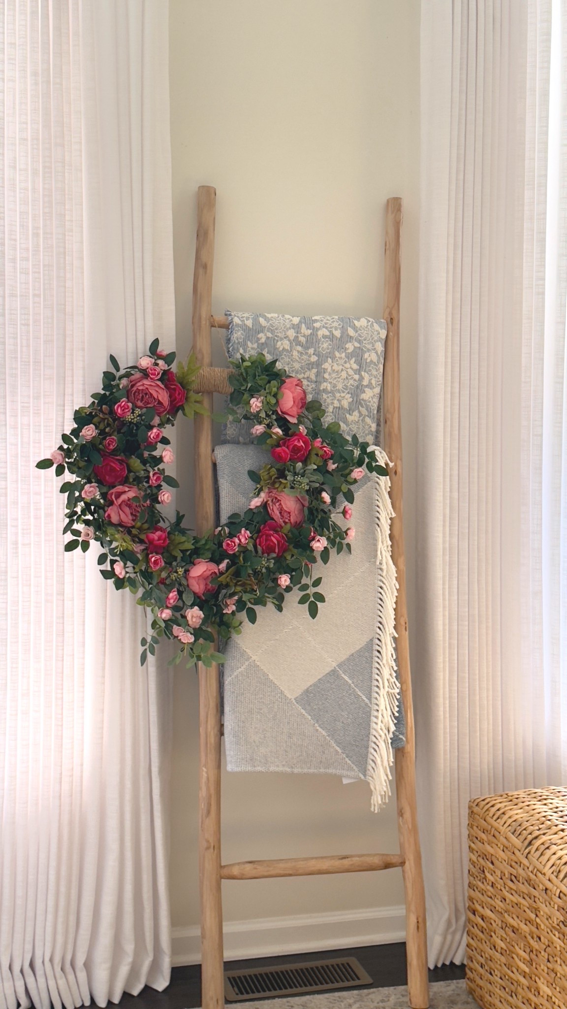 Spring Wreaths | Valentine’s Day Wreath | | spring stems | 

#LTKHome