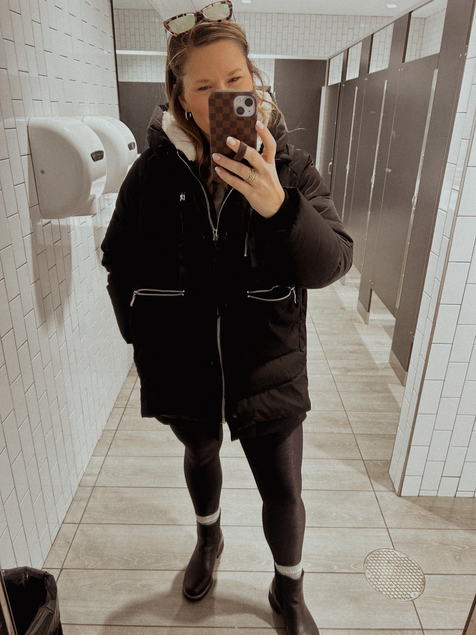 My favorite Winter coat has already seen a lot of action and it’s not even winter yet! 😫😫