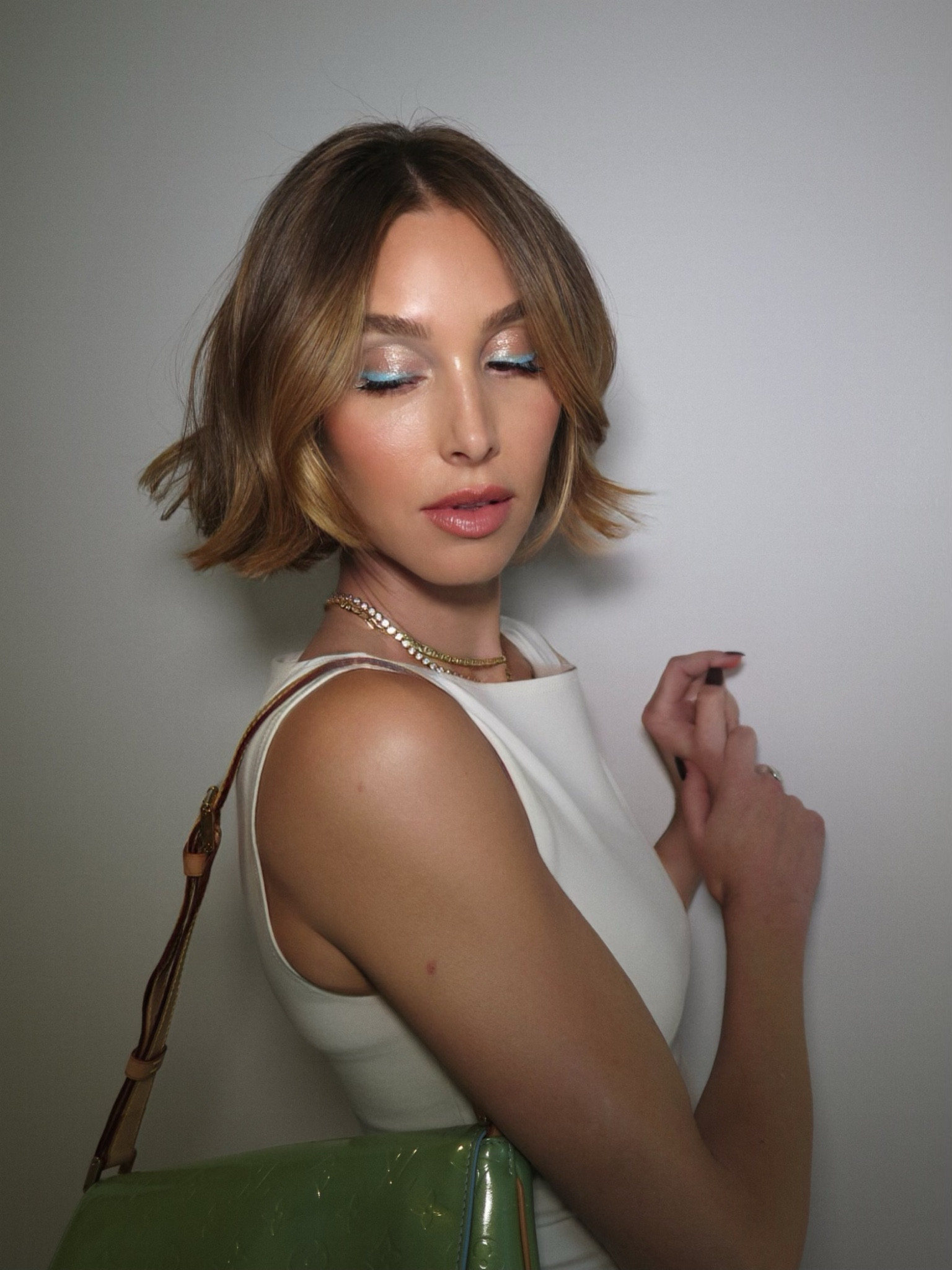 The full makeup look 🤍