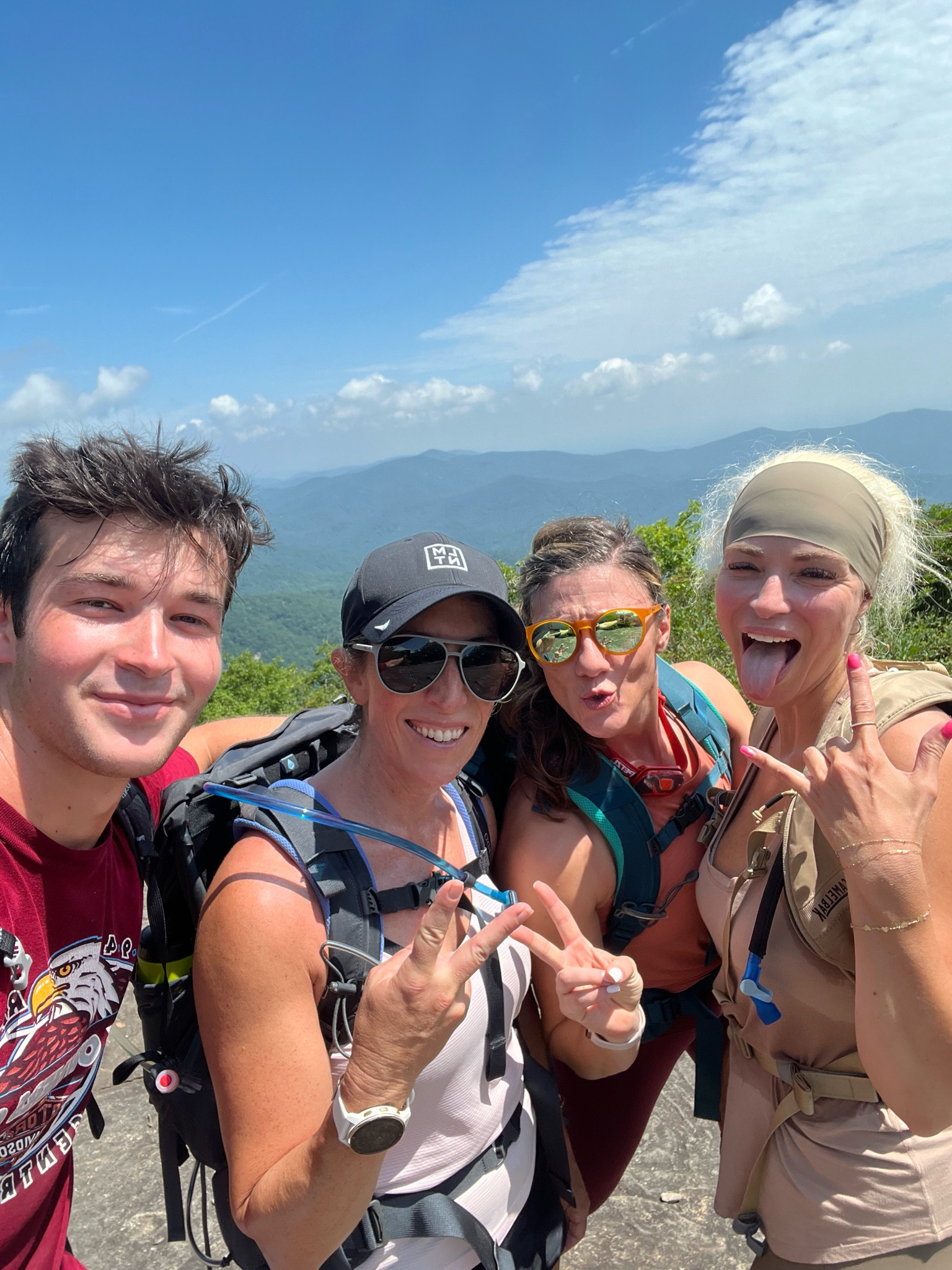 Summer Hiking Must Haves!