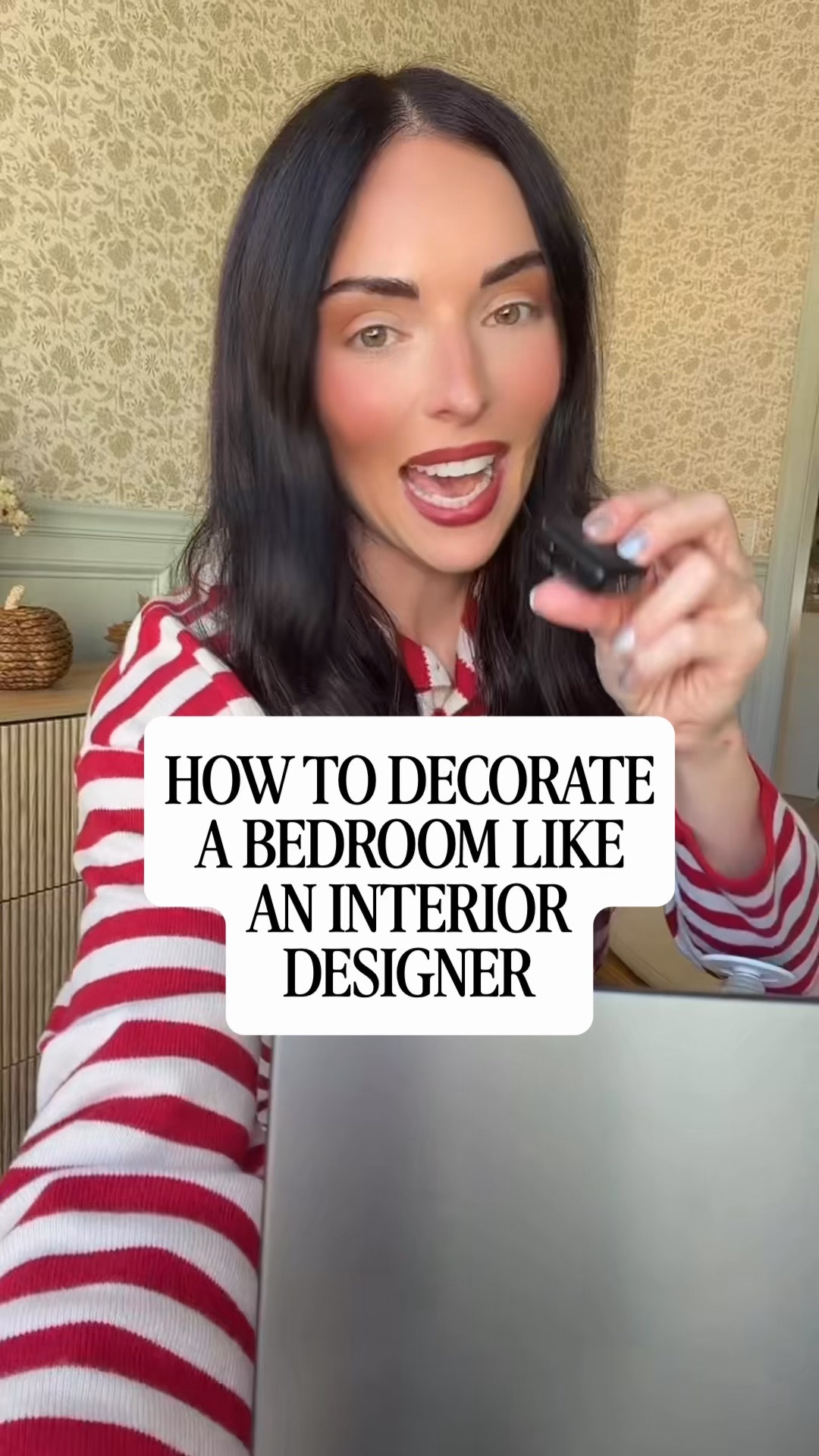 How to decorate your bedroom like an interior designer… except the catch is EVERYTHING is from Amazon 👀

Proof that you don’t have to spend designer prices to get a bedroom that feels layered, elevated, and actually finished. I focused on the things that make the biggest difference: an oversized rug, substantial nightstands, larger lamps, layered bedding, proper window treatments, and decor that feels intentional—not just added to fill space.

Designer look, Amazon budget. 🤌🏼