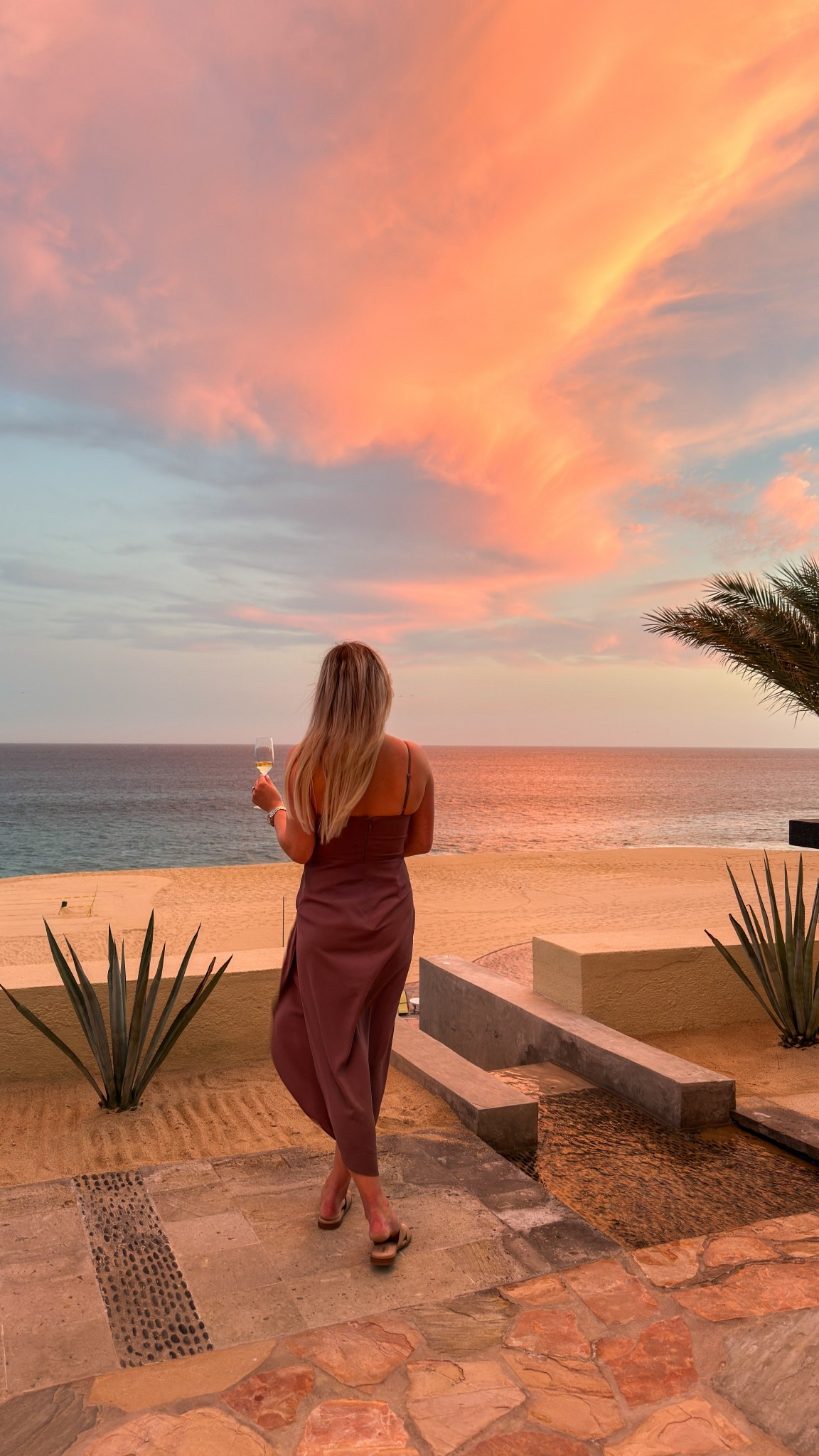 Sunset-colored dresses, golden hour dinners, & European summer energy 🌅🍷
These are the kinds of vacation outfits that always feel elevated — whether you’re heading to Cabo, Greece, the Amalfi Coast, or a sunset dinner by the ocean.

Linked my favorite satin midi dresses, vacation heels, summer date night outfits, & romantic resortwear pieces that look even better at golden hour.

sunset dress outfit, vacation dresses, european summer outfits, cabo vacation outfits, amalfi coast style, greece vacation outfits, satin midi dress, summer dinner outfit, resort wear women, romantic vacation outfits, sunset colored dresses, neutral vacation style, summer date night dress, classy vacation outfits, luxury resort wear