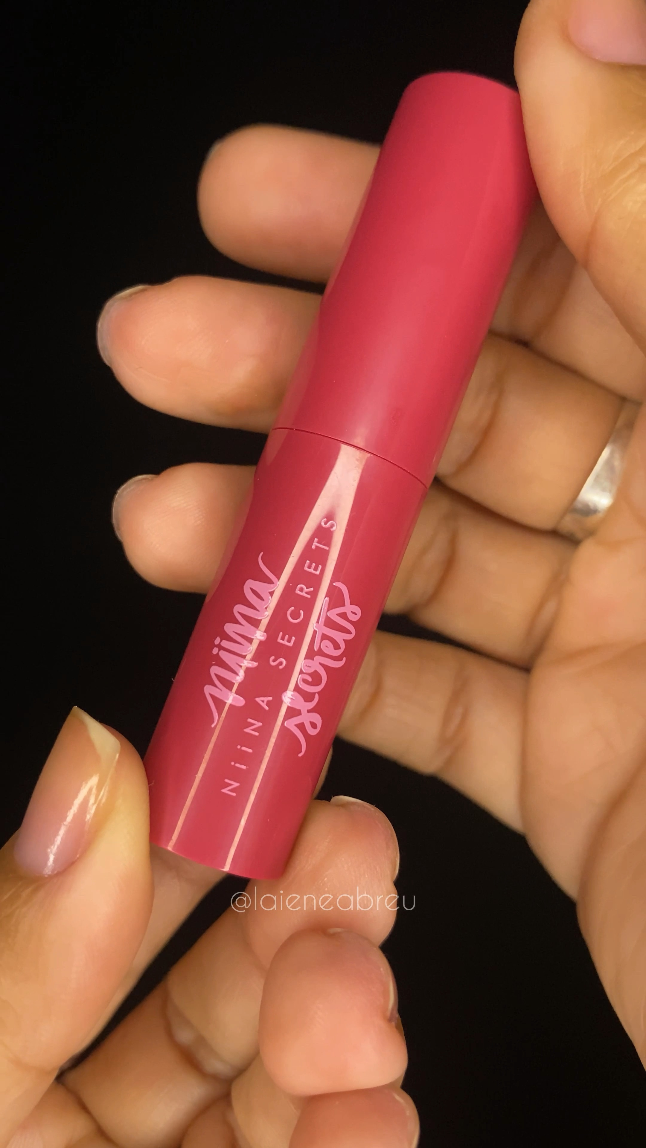 O balm mais lindo, cheiroso e super hidratante que você pode ter!
Se eu fosse você eu já adquiria! 
#NatalLTK #LTKMasters

#LTKGiftGuide #LTKbeauty #LTKbrasil