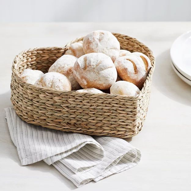 Seagrass Heart Bread Basket
    
            
    
    
    
    
            
    
            1... | The White Company (UK)