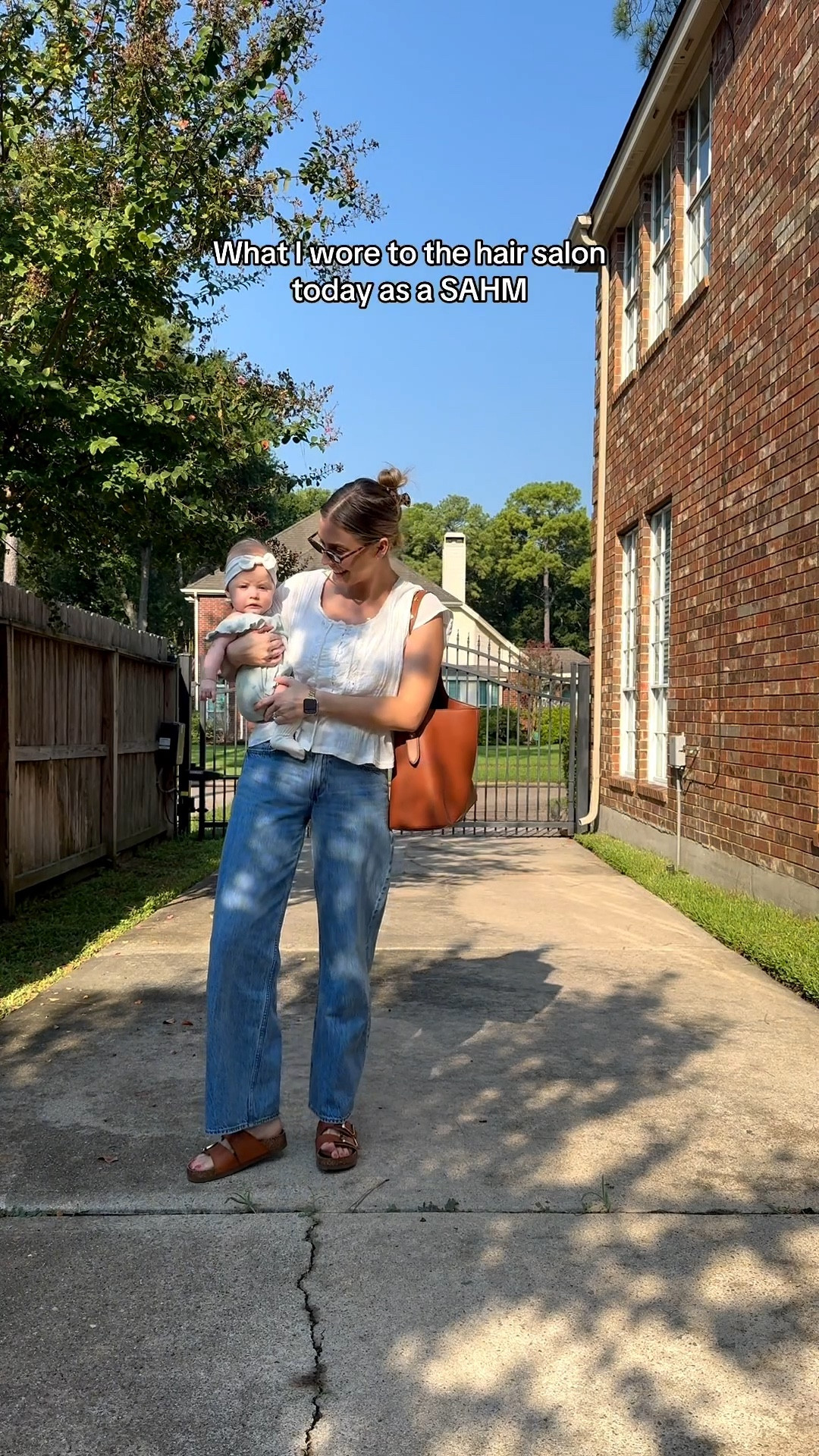 Casual fall outfit! Wearing a 26 in jeans and S in top! 

#LTKBaby #LTKStyleTip #LTKSeasonal