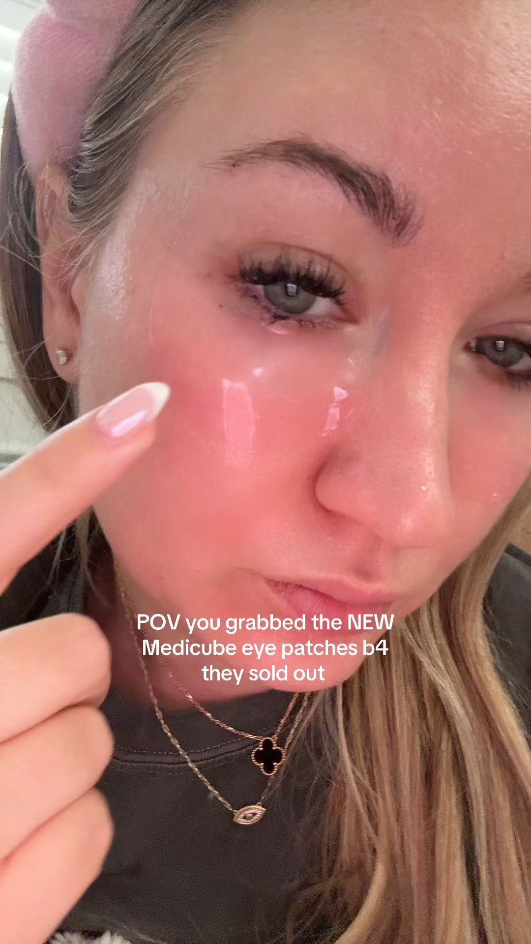 Big mistake skipping these Medicube Eye patches—everyone’s using them daily, get yours #beautyfind #ad

https://www.tiktok.com/@miss.allyy/video/7611996366478249229?is_from_webapp=1&sender_device=pc&web_id=7595868255789630984 

 