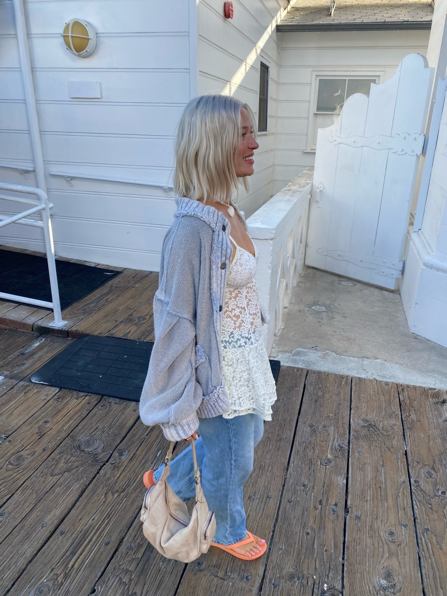 beachy transitional fall outfit!! 🐚

cardigan, free people, lace dress, flip flops, Malibu, layering

#LTKgrwm #LTKdayinmylife
