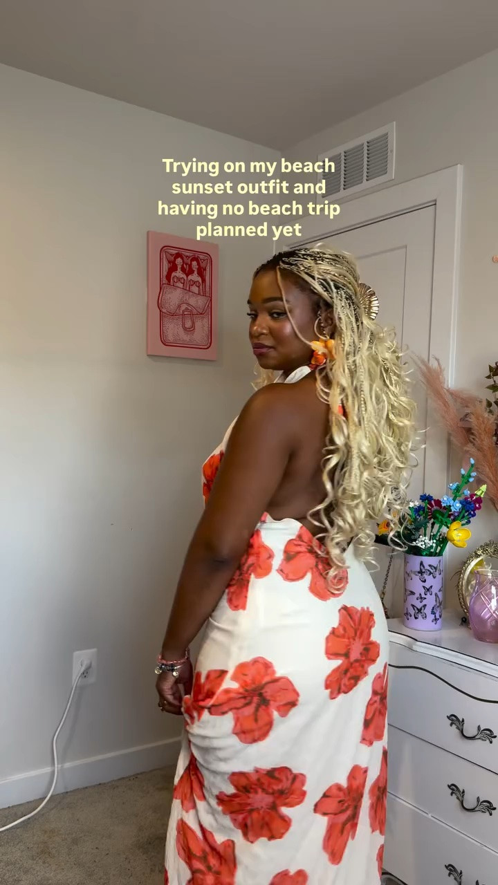 I just know when the trip is booked I’ll be prepared type DRESS for the link

Vacation dresses, maxi dress, vacation outfit ideas, floral vacation dresses, loose maxi dress, colorful vacation dresses

#LTKootd #LTKTravel