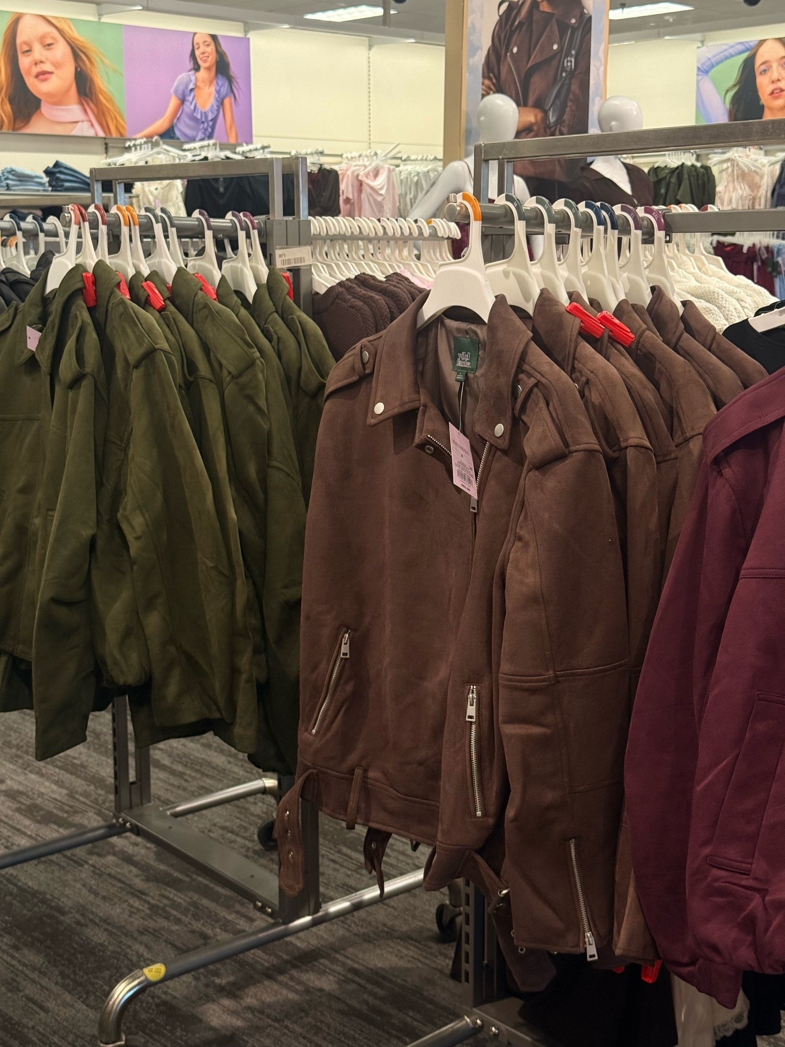 @Target suede jackets under $50 

Fall style 
Target style

#LTKSeasonal #LTKootd #LTKSaleAlert