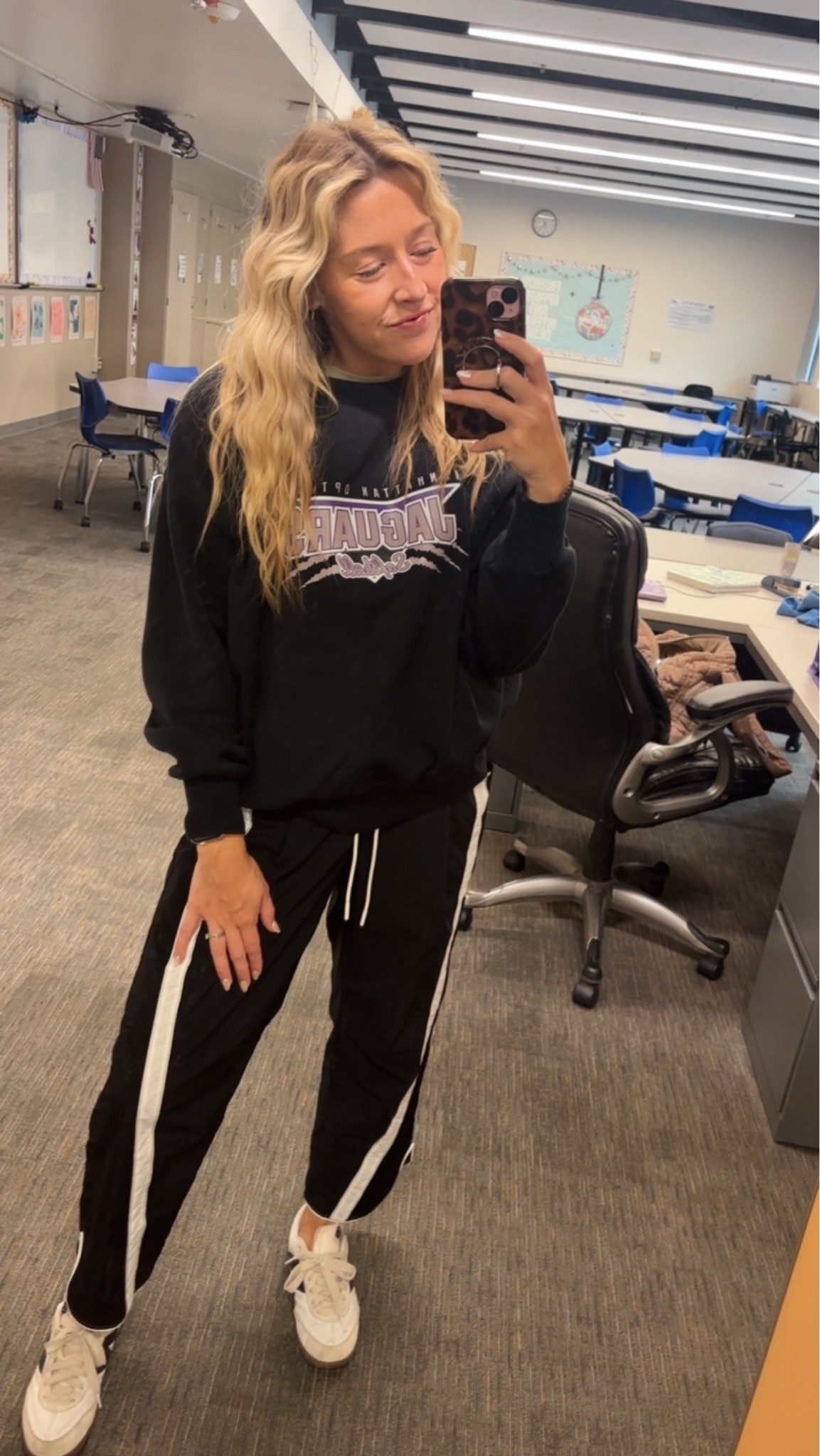 The last mirror selfie of the school year 😋

#sportsmom #softballmom

#LTKdayinmylife #LTKmomlife
