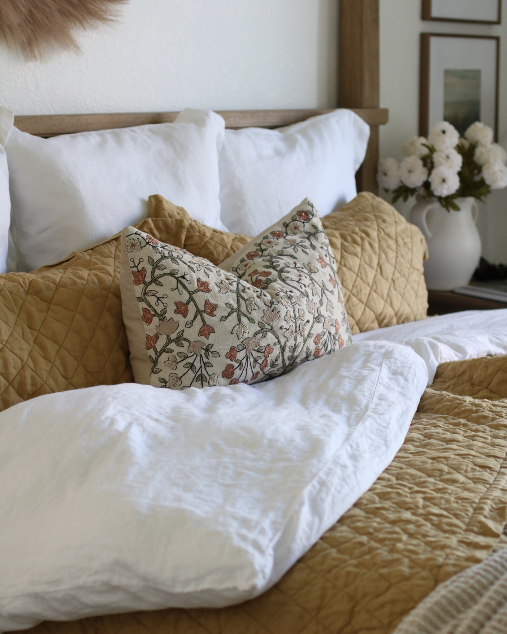 Fall Bedding Look🍂

#LTKSeasonal #LTKHoliday #LTKhome