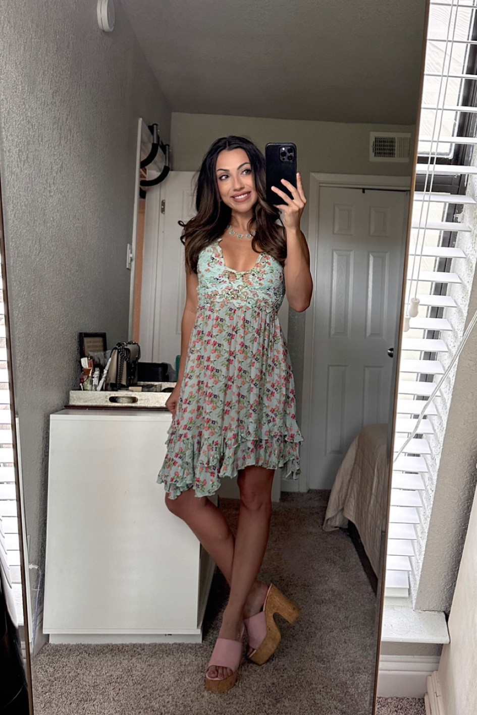 I’m a big fan of this adorable dress! It doesn’t get much better than lace & ruffles. The double, adjustable straps make for a perfect fit which is followed by a flow-y bottom. I currently have this style dress in 3 colors, but the best past about this floral print is that it’s on sale for only $39!! Selling out quickly, so check it out while you can💐

#LTKfindsunder100 #LTKfindsunder50