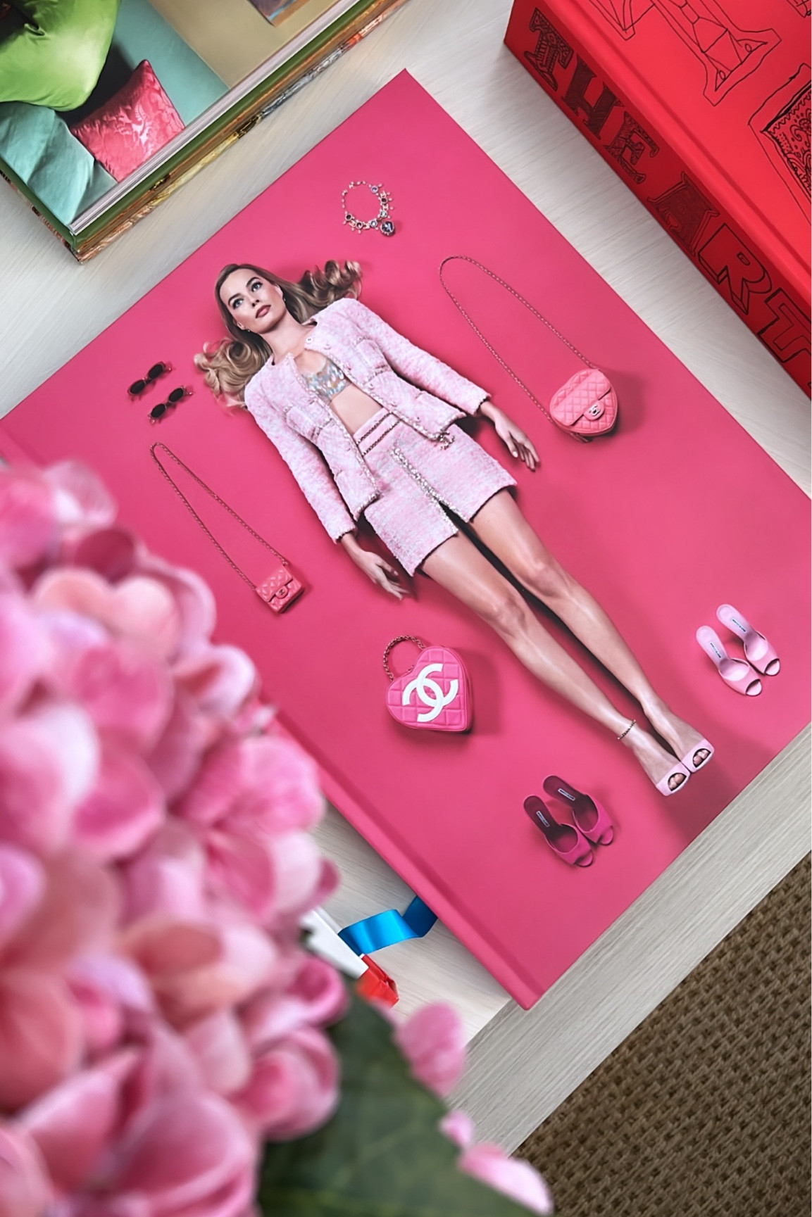Barbie Book of your childhood dreams 🩷

#barbie #barbiebook #homedecor #coffeetabledecor

#LTKHome #LTKFindsUnder50 #LTKSummerSales