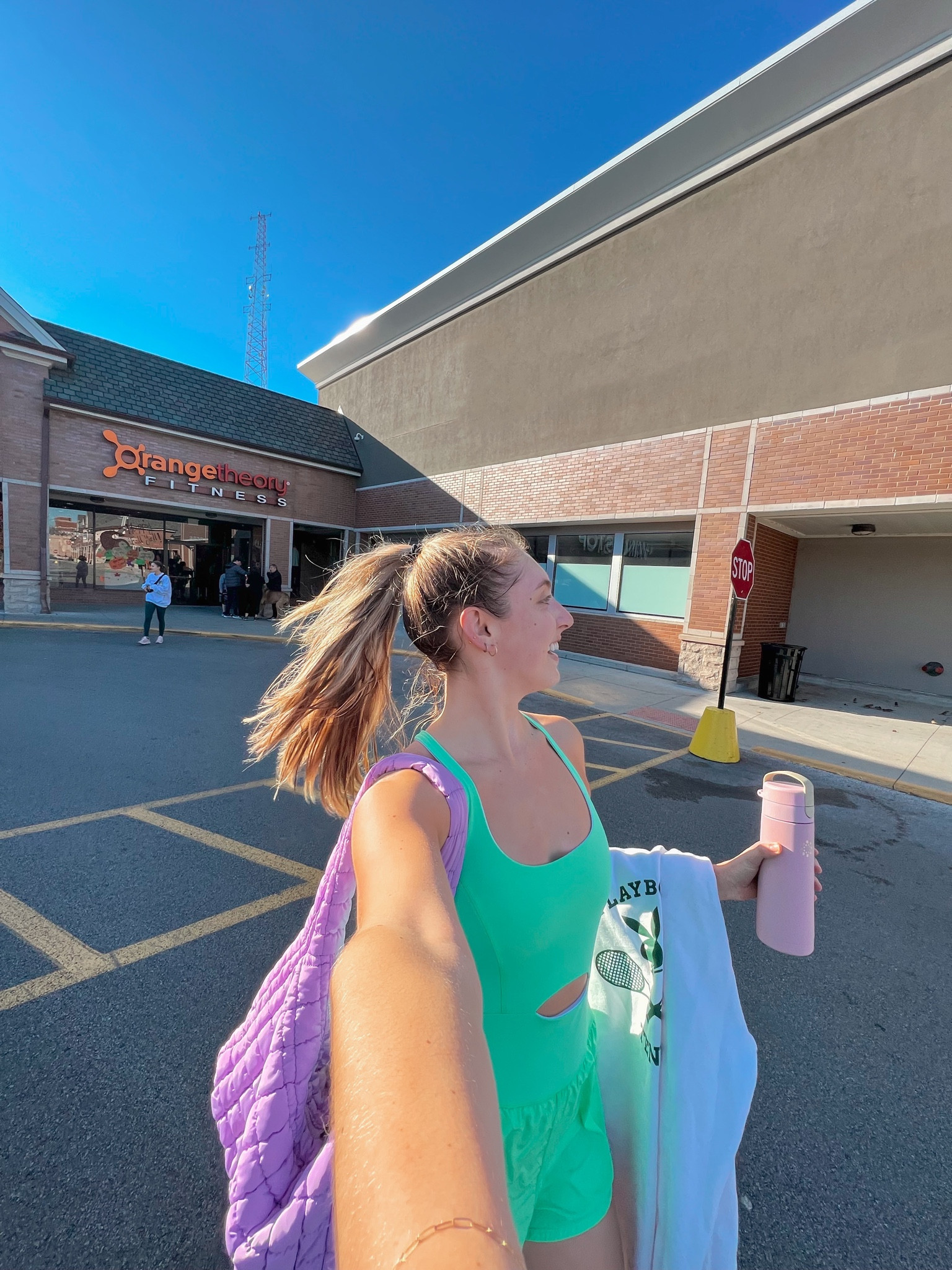Workout set & puffy bag = 💚💚💚

onesie: size small