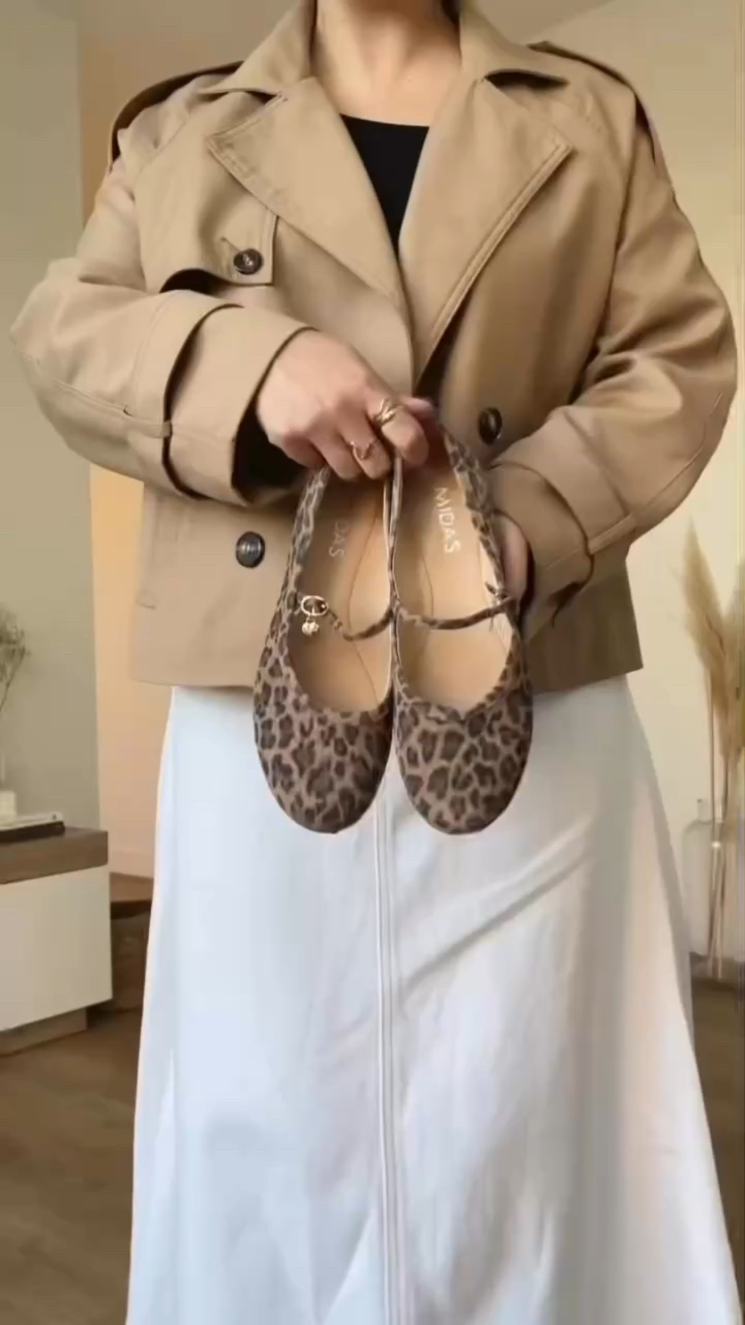 Styling the perfect autumn shoes, one classic pair, one fun 🫶🏻

#LTKaustralia #LTKshoes #LTKstyletip