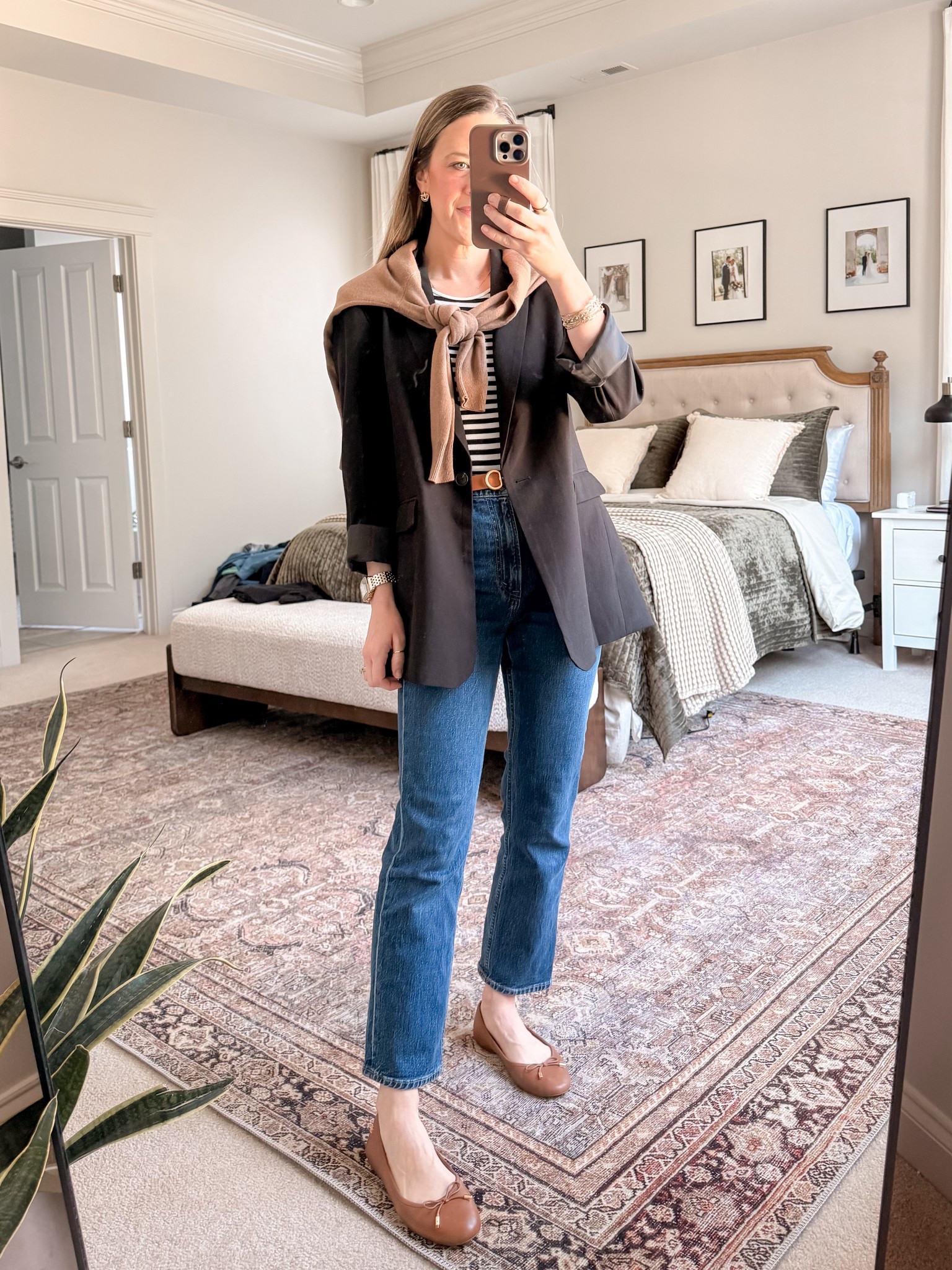 Winter to spring transition outfit 🤍

If you’re in that awkward in-between season, this is such an easy business casual formula.

• Amazon blazer
• Striped tee
• Abercrombie straight leg jeans
• Brown leather flats

A structured blazer instantly elevates denim, while the striped tee keeps it classic and effortless. The brown leather flats warm everything up and make this perfect for office days, meetings, or casual Fridays.

Perfect for:
• Business casual outfits with jeans
• Blazer outfit women
• Winter to spring outfits
• Casual work outfit ideas
• Classic mom style
• Dark wash jeans outfit

This is one of those polished-but-practical combinations you can repeat all season.

#LTKgrwm #LTKWorkwear #LTKootd