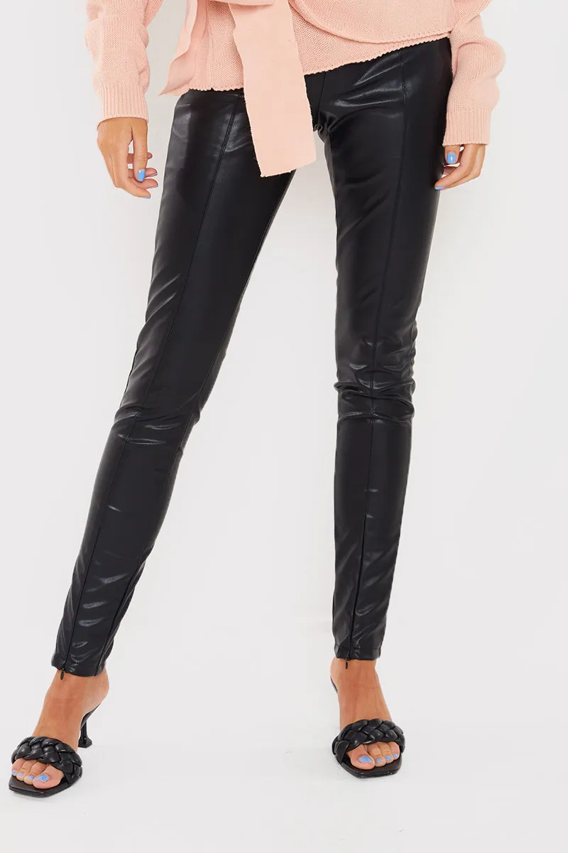 Contour' Leather Look Leggings | In The Style (UK)