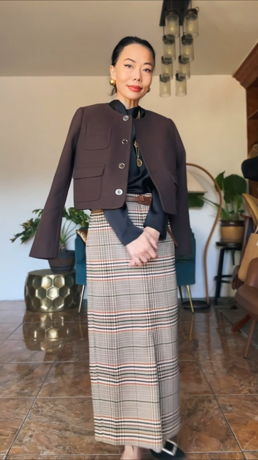 Obsessed with this satin top and checked pencil skirt. I can already tell they’ll be staying in my closet for a long time.

I am wearing: 
top: petite M
Skirt: regular 00
Jacket: petite 8

#LTKootd #LTKPetite #LTKOver40
