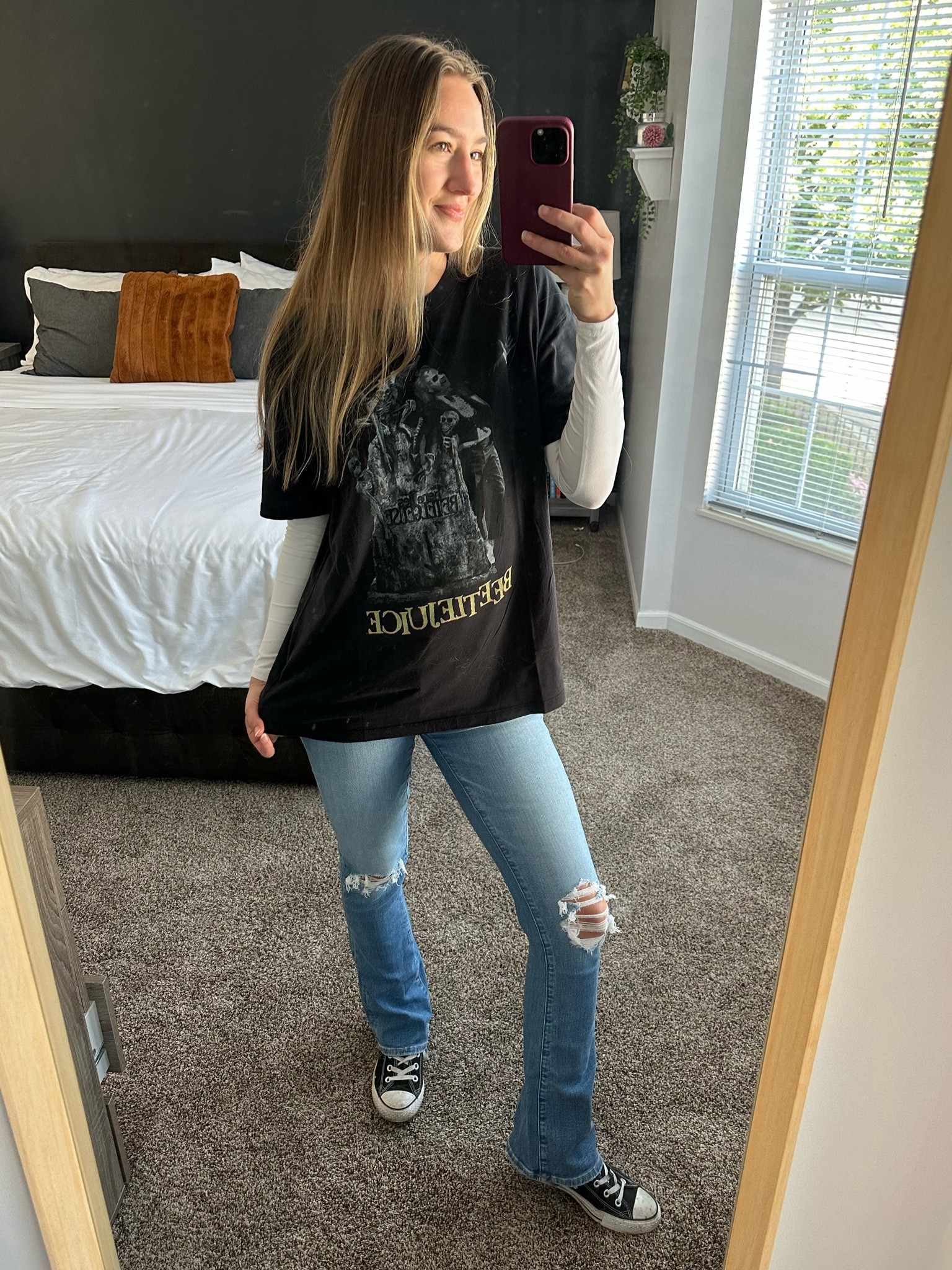 Currently on sale at American Eagle!! Wearing size 2 regular in jeans and XS/S in shirt! 

#LTKsalealert #LTKfindsunder50 #LTKHalloween