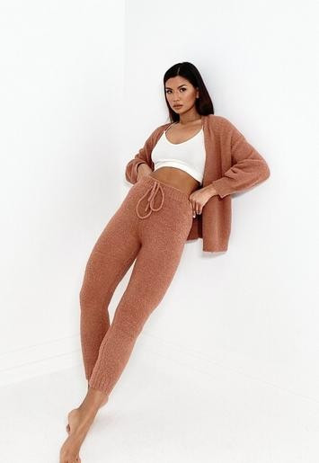Recycled Mocha Cosy Knit Joggers | Missguided (US & CA)