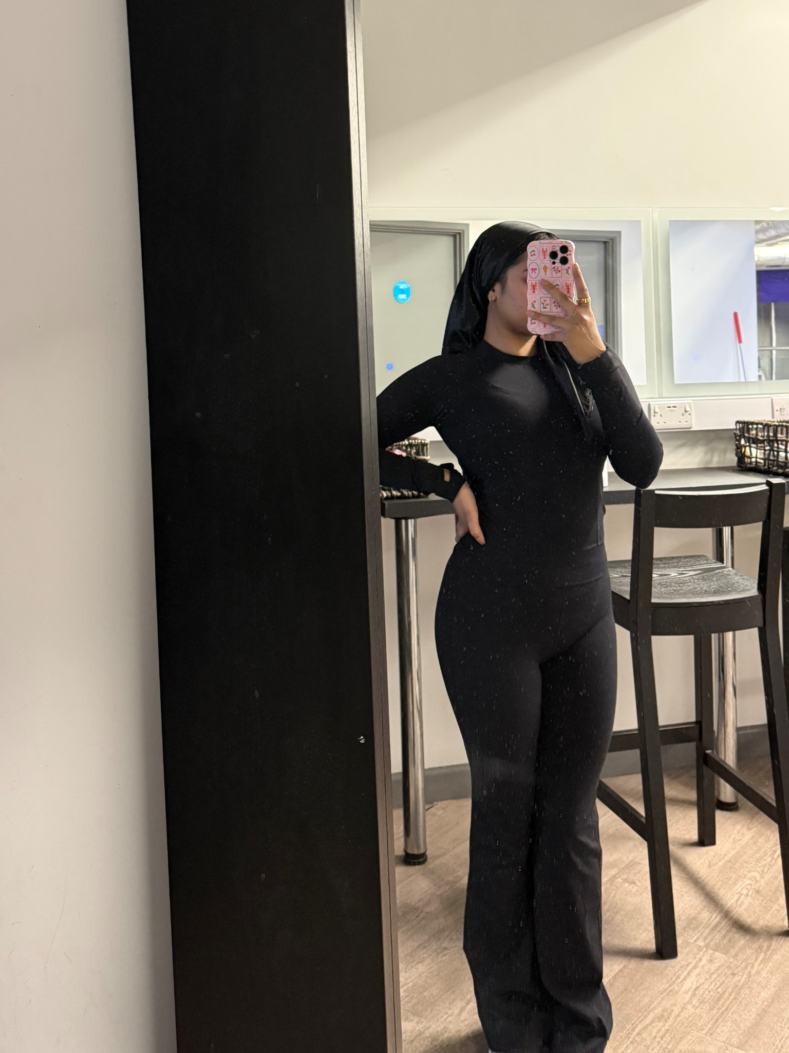 The most effortless and comfortable gym/pilates set that is perfect for my modest activewear girlies 🤍 

Tala has some really cute bits! 



#LTKpetite #LTKfitness #LTKmodest