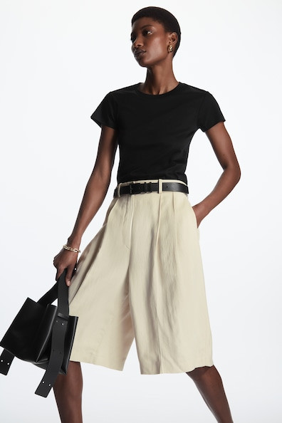 Fitted t-shirt - Black - Women  | COS AU | COS (EU)