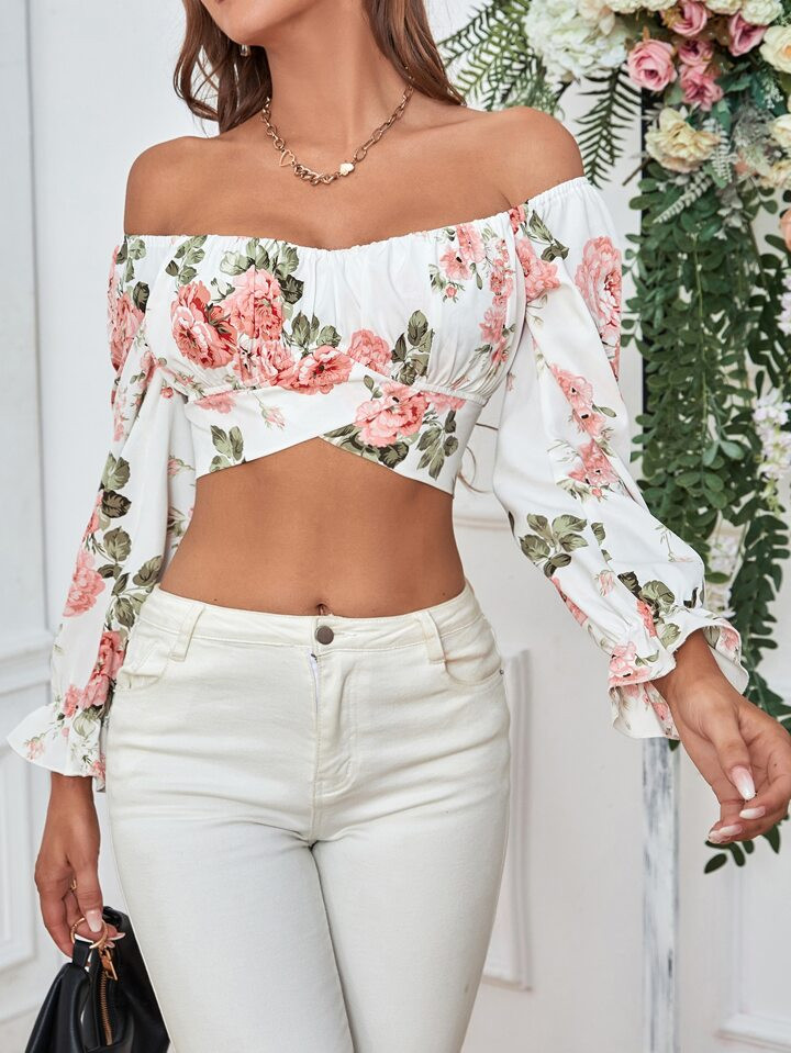 SHEIN Privé     Always stay one step ahead in the latest trends, tailored to you. | SHEIN