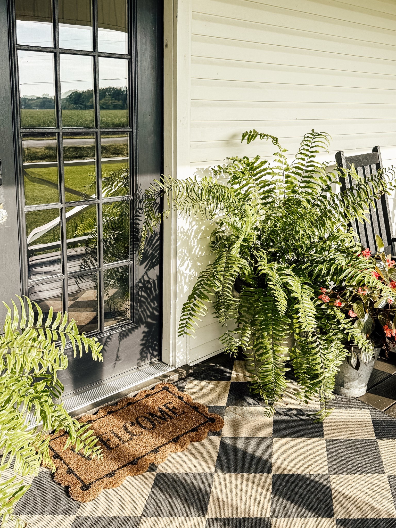 Outdoor rugs are a great way to add charm to your front door entryway or porch 🤍

#LTKSeasonal #LTKHome
