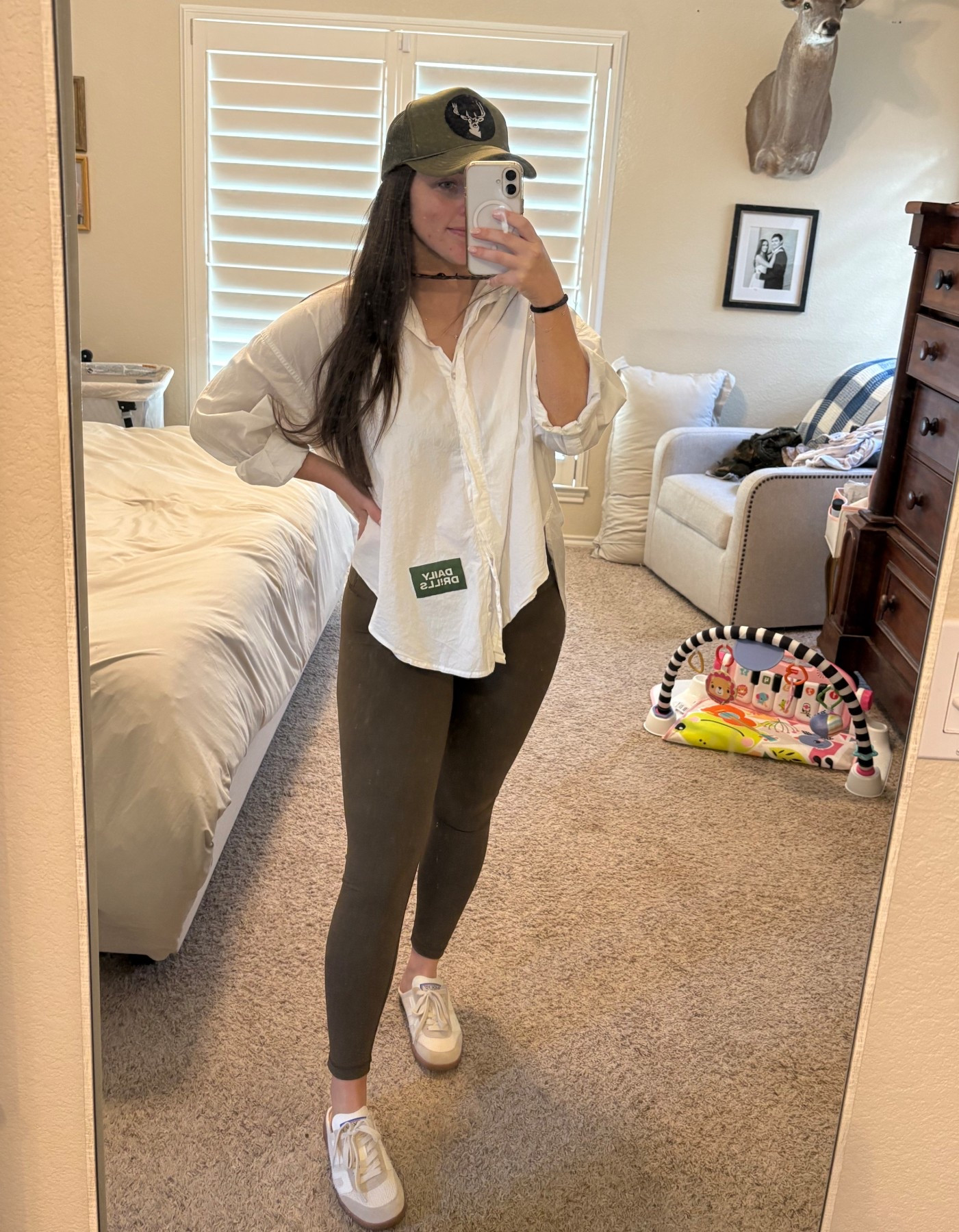 These shoes are the best on the go mom sneaker! 

#LTKmomlife #LTKSaleAlert #LTKootd