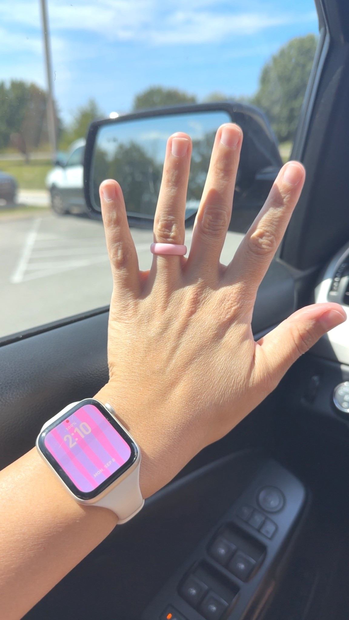 Some girls like flashy jewelry and rings, but I’m perfectly content with my silicone ring and my Apple Watch! This is my daily go to, don’t get me wrong I have a beautiful wedding ring! But, this is so much more comfortable for running errands and doing chores around the house! Linking it below, along with my Apple Watch! 

#LTKStyleTip