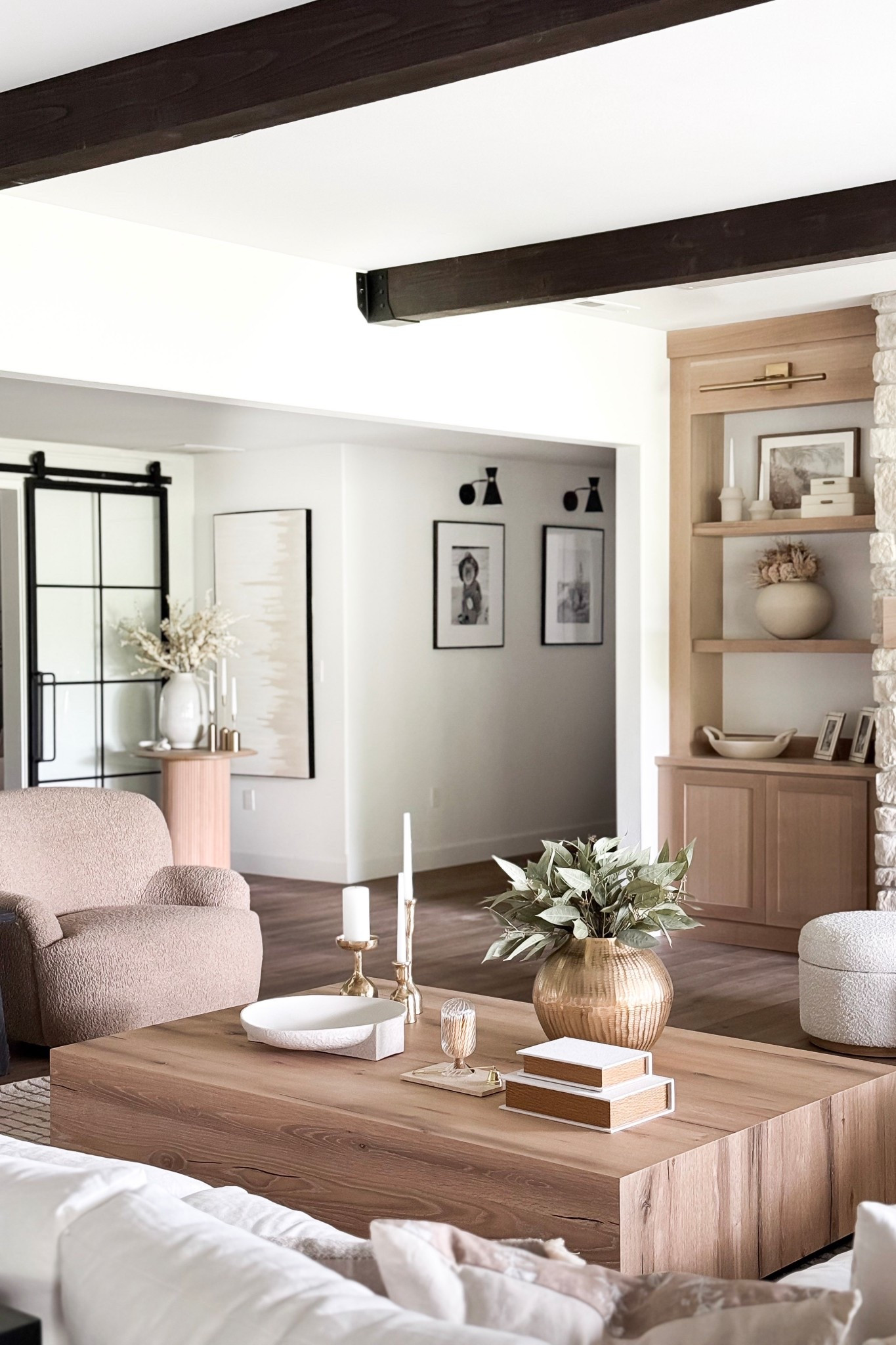 Cozy views from the basement 🤍

#LTKdayinmylife #LTKHome #LTKmomlife