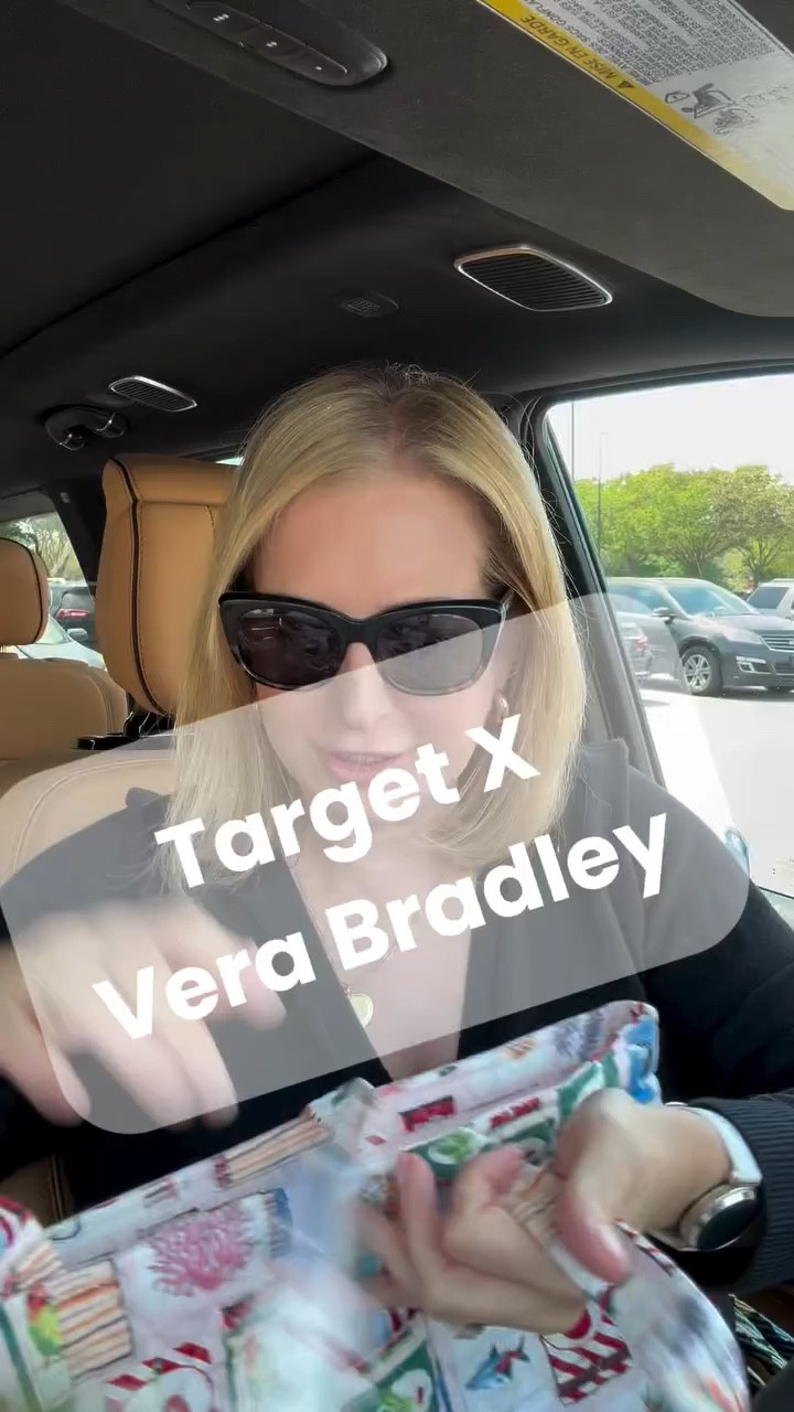 Target x Vera Bradley 😍 The tale of a happy purchase 😁

@target #ClubTarget #TargetPartner #VeraBradleyatTarget @verabradley