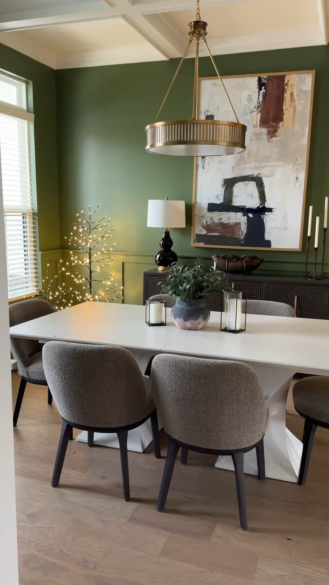 Beautiful and so comfortable dining chairs

#LTKU #LTKHome