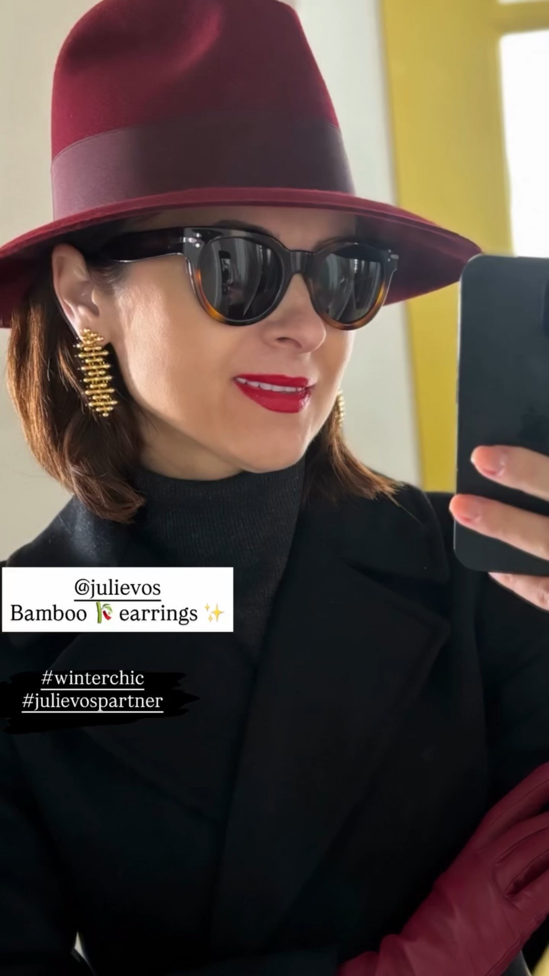 @julievos 
Bamboo 🎋 earrings ✨ #winterchic 
#julievospartner