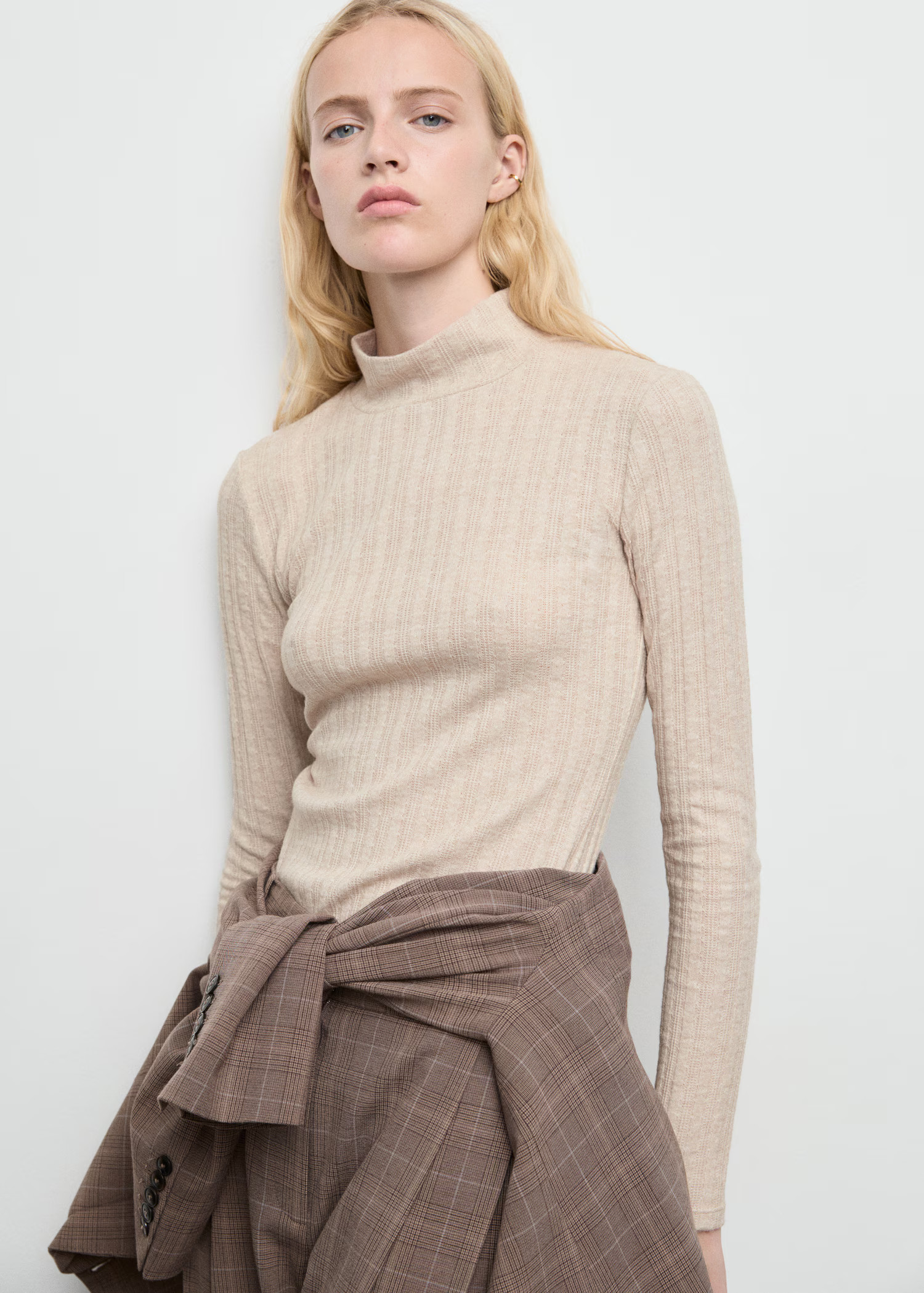 Ribbed high neck t-shirt | Mango (US/MX/AU)