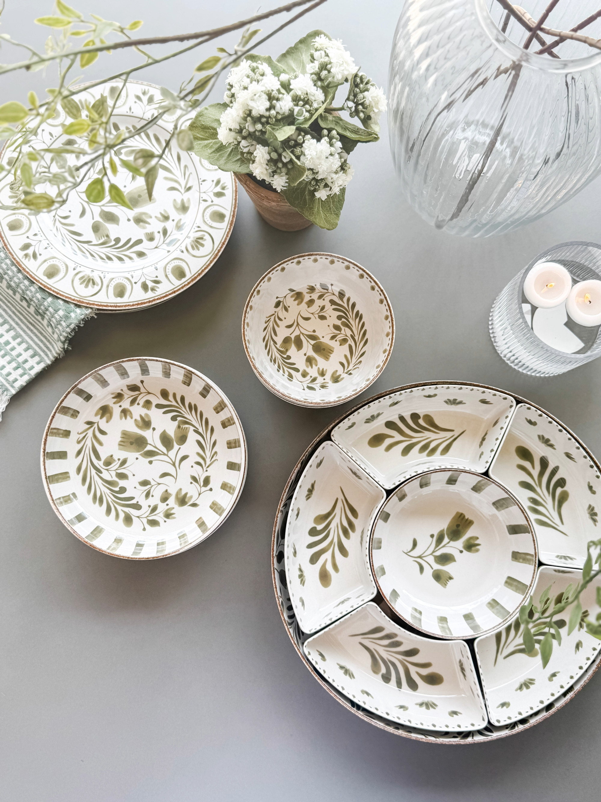 Outdoor plates designer look for less, outdoors, patio, patio season, Walmart patio, Walmart plates, Walmart finds, patio inspo, Walmart home finds, Walmart finds, Walmart home, beige white gray | For more neutral home inspo, visit www.beigewhitegray.net LTK: www.shopltk.com/explore/beigewhitegray

#LTKHome #LTKSeasonal #LTKFamily